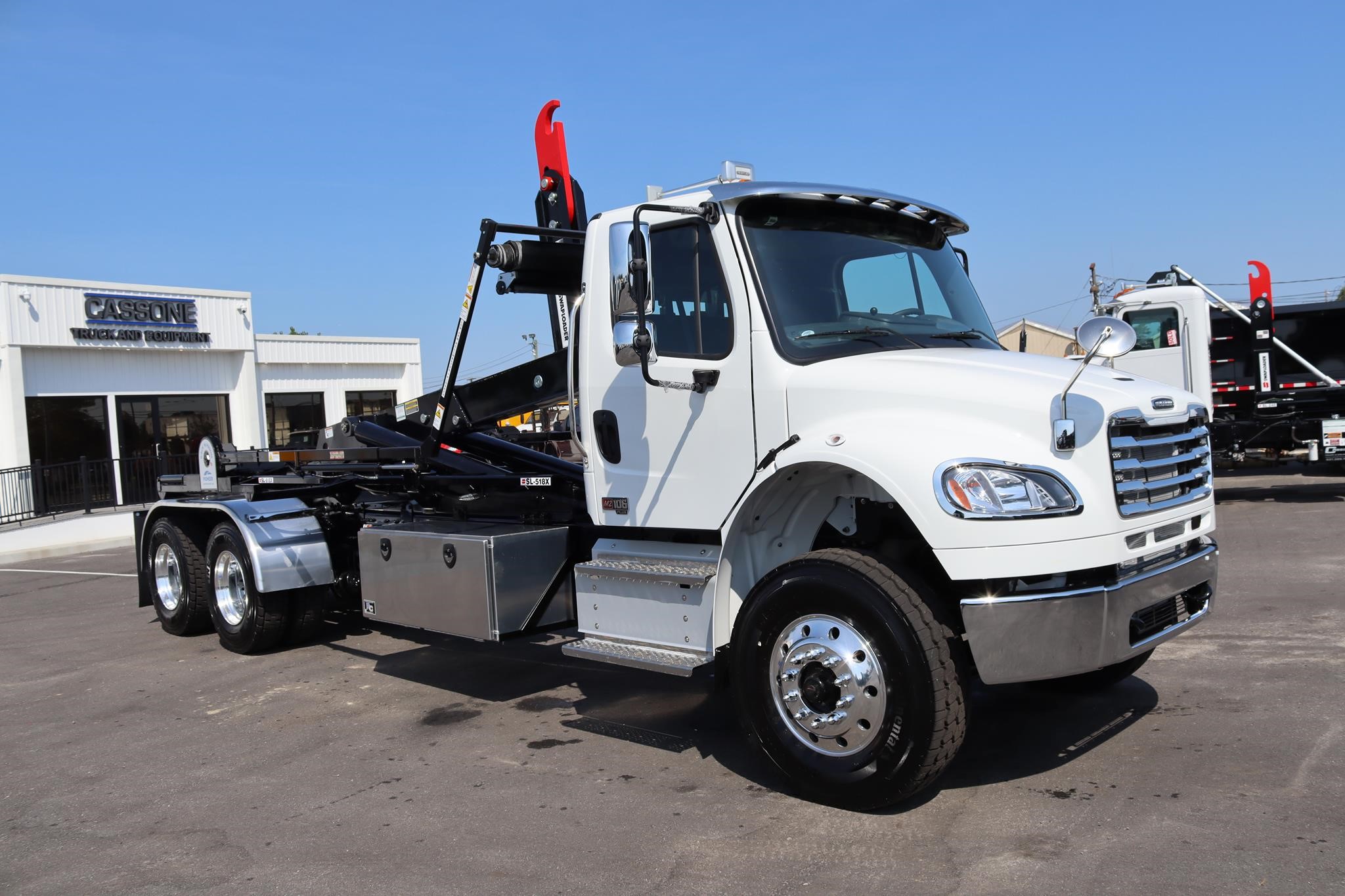 2026 FREIGHTLINER BUSINESS CLASS M2 106 PLUS - image 5 of 6