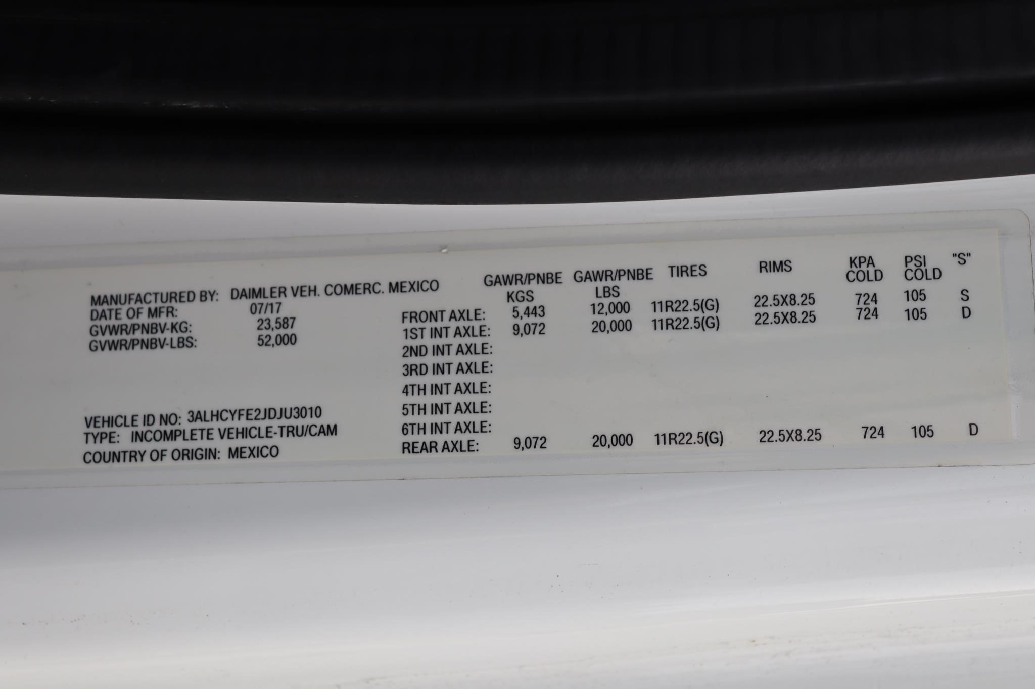 2018 FREIGHTLINER BUSINESS CLASS M2 106 - image 5 of 6