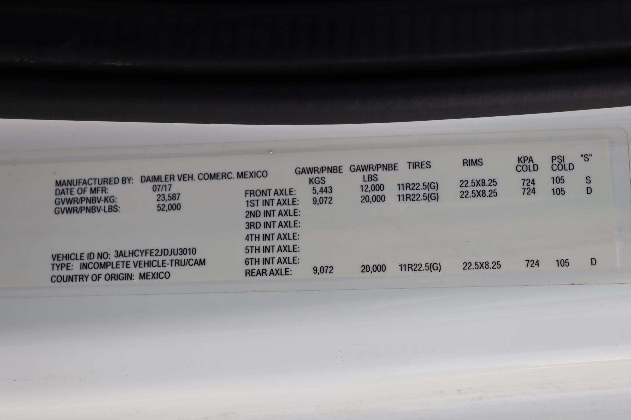 2018 FREIGHTLINER BUSINESS CLASS M2 106 - image 5 of 6