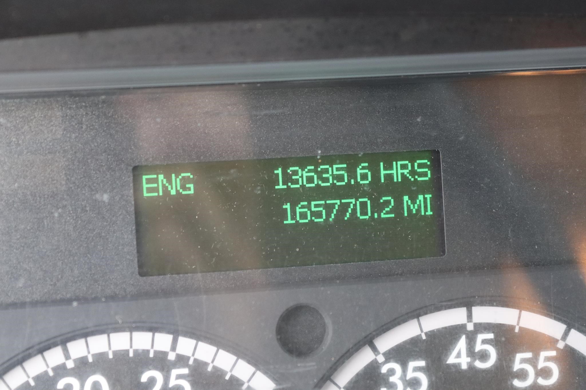 2018 FREIGHTLINER BUSINESS CLASS M2 106 - image 3 of 6