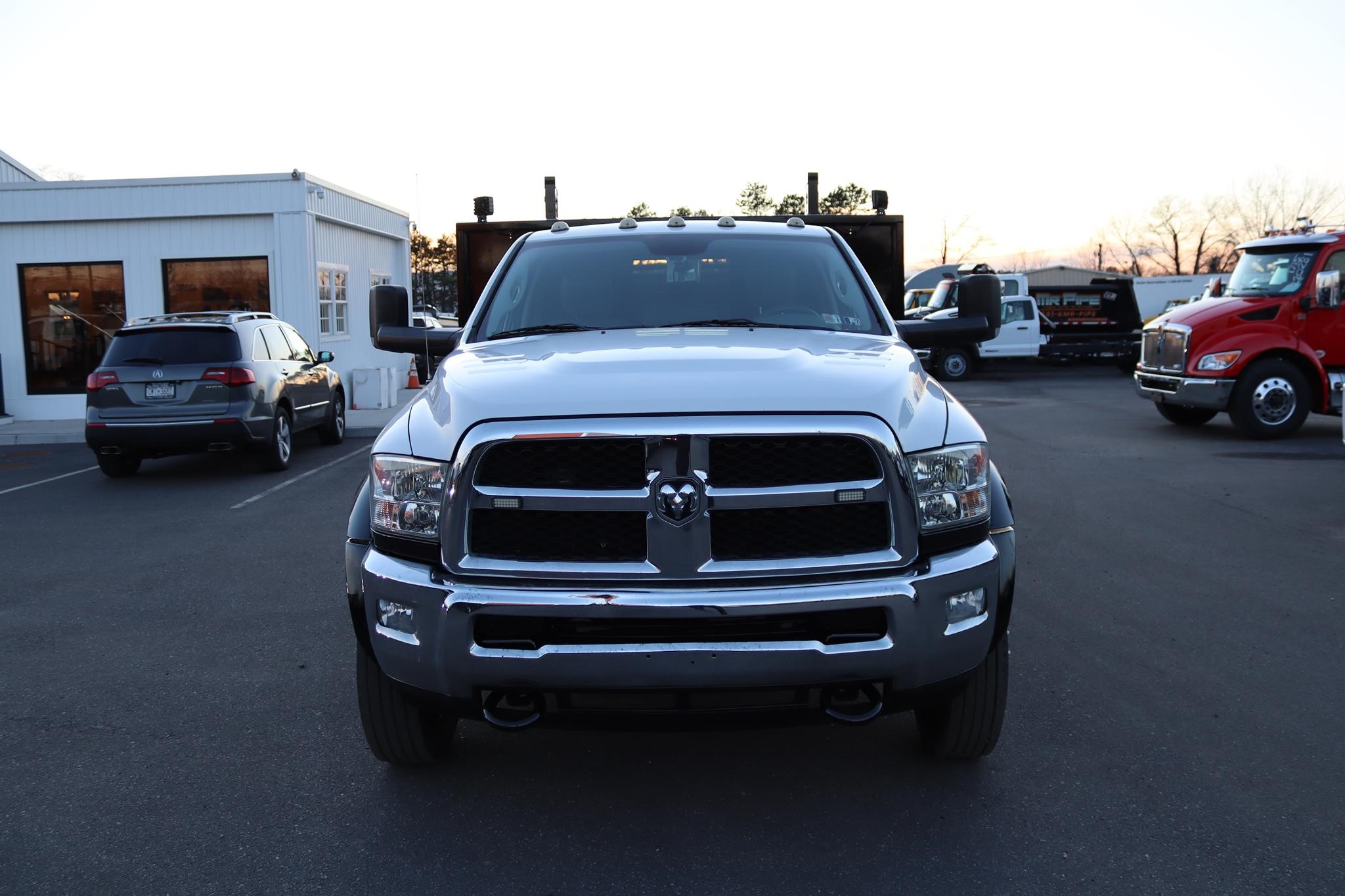 2017 RAM 5500 HD - image 6 of 6