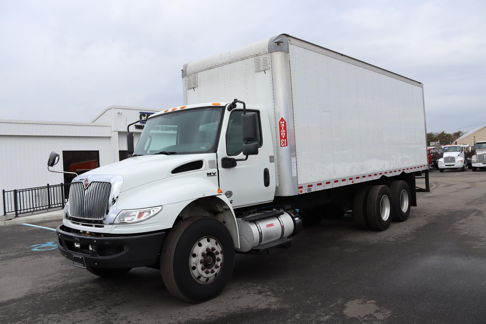 2020 INTERNATIONAL MV - image 1 of 6