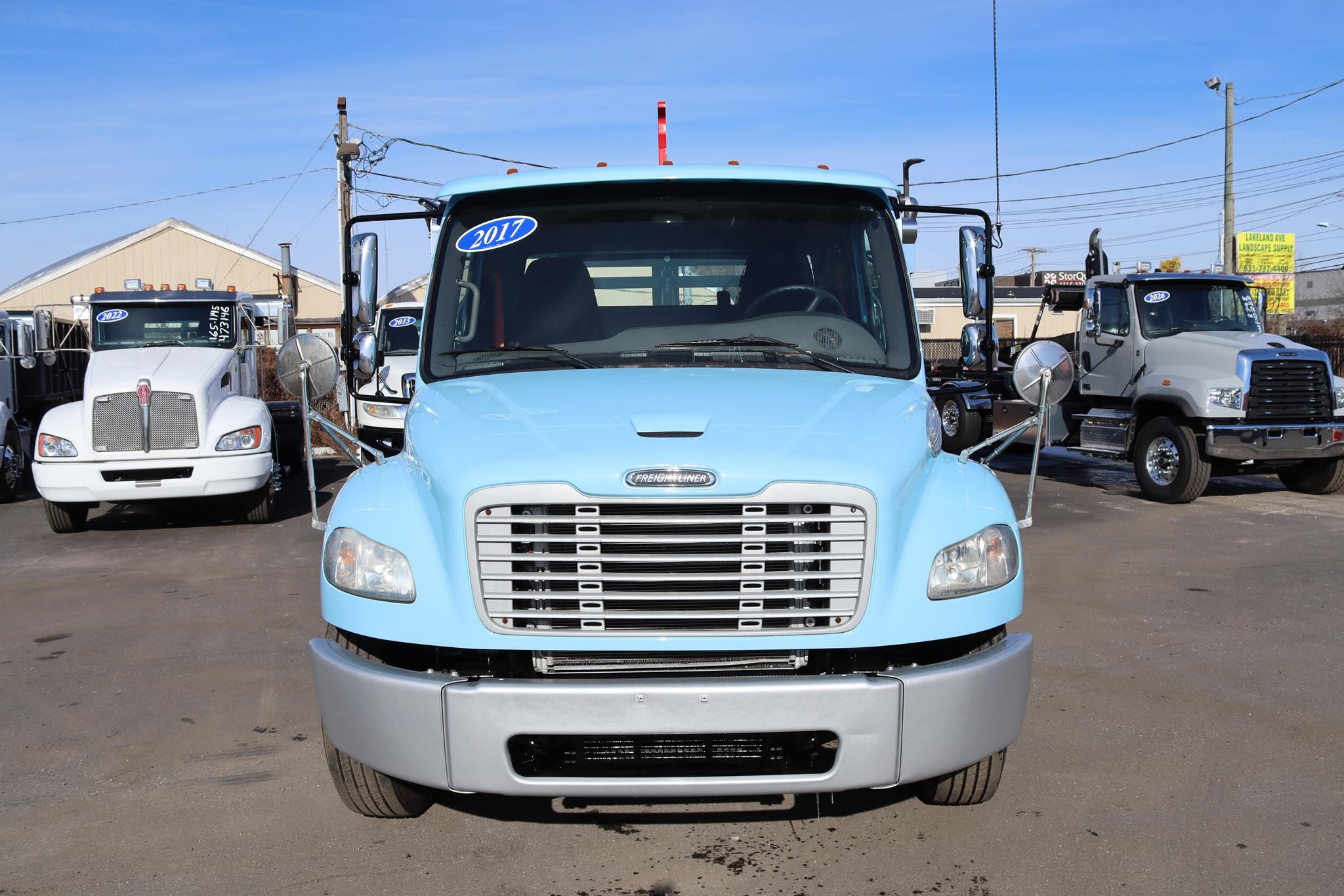 2017 FREIGHTLINER BUSINESS CLASS M2 106 - image 6 of 6