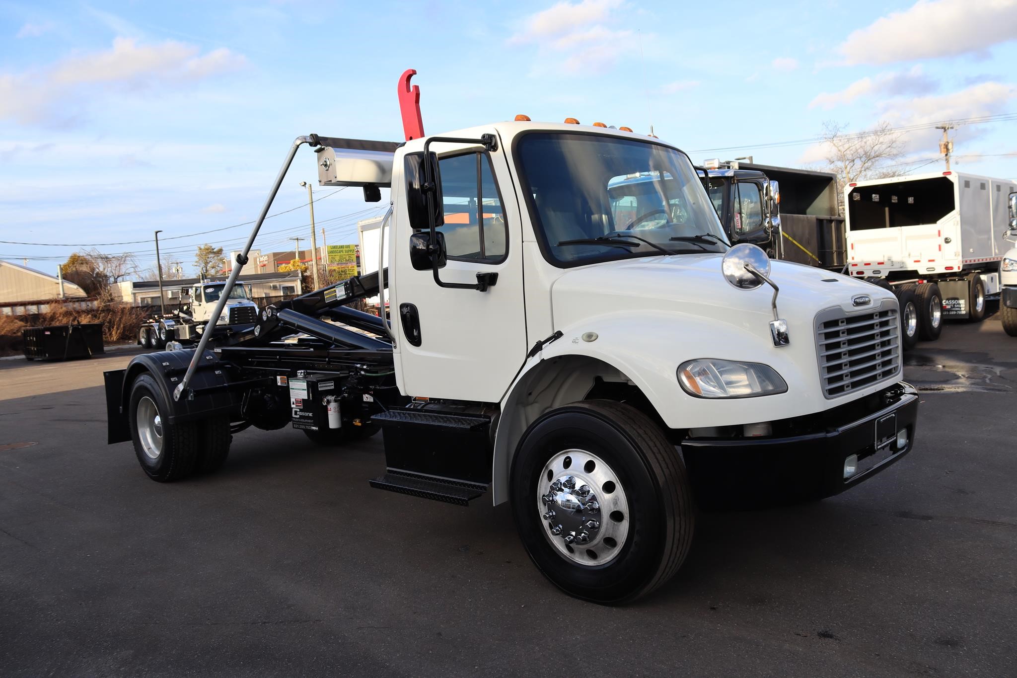 2016 FREIGHTLINER BUSINESS CLASS M2 106 - image 5 of 6