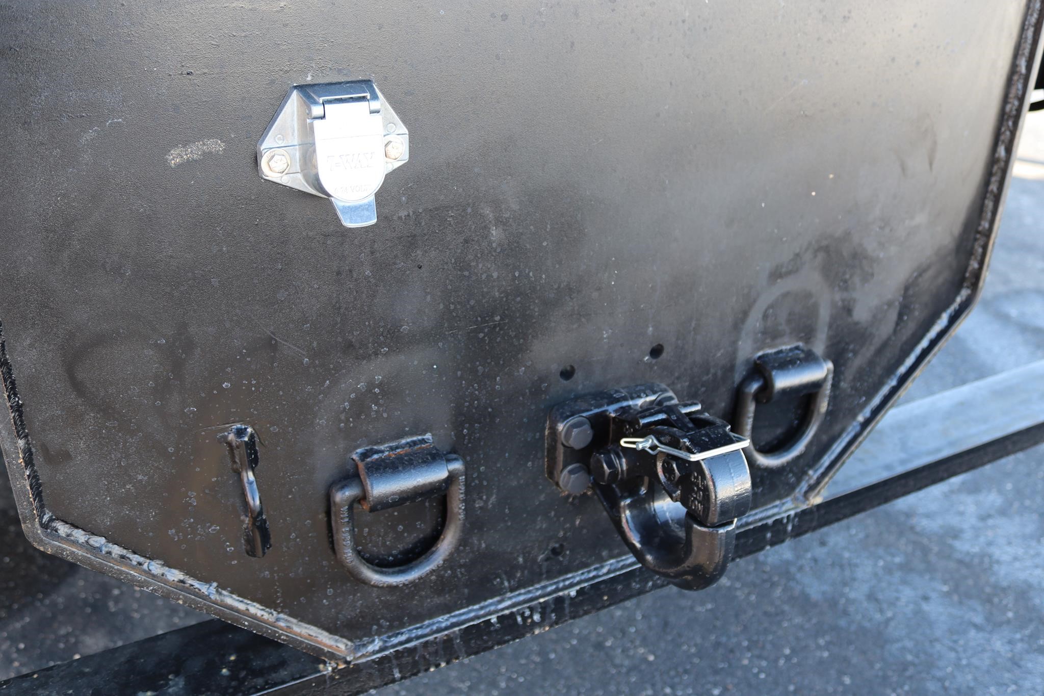 2010 FREIGHTLINER BUSINESS CLASS M2 106 - image 4 of 6