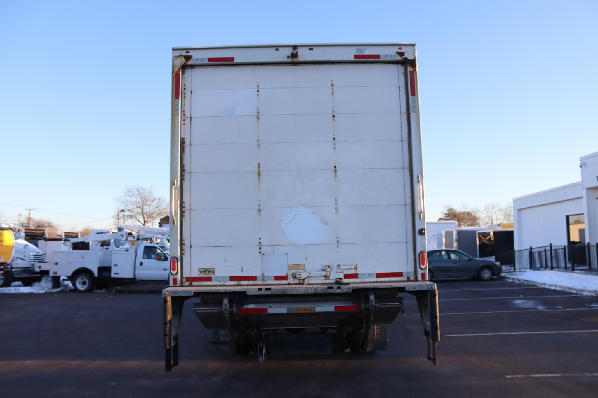 2019 KENWORTH T370 - image 3 of 6