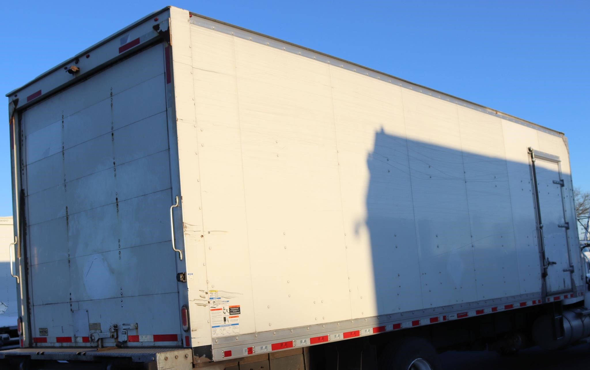 2019 SUPREME 26 FT - image 2 of 6