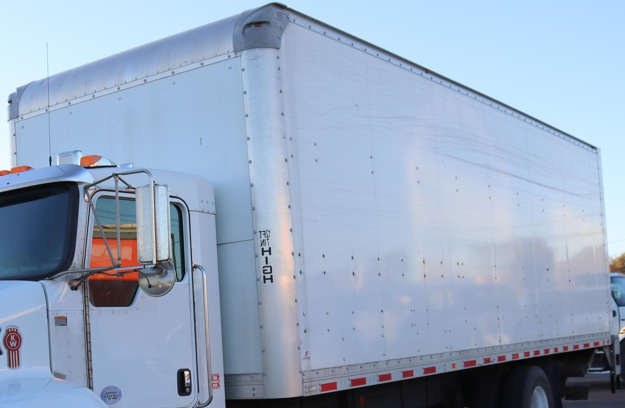 2019 SUPREME 26 FT - image 4 of 6