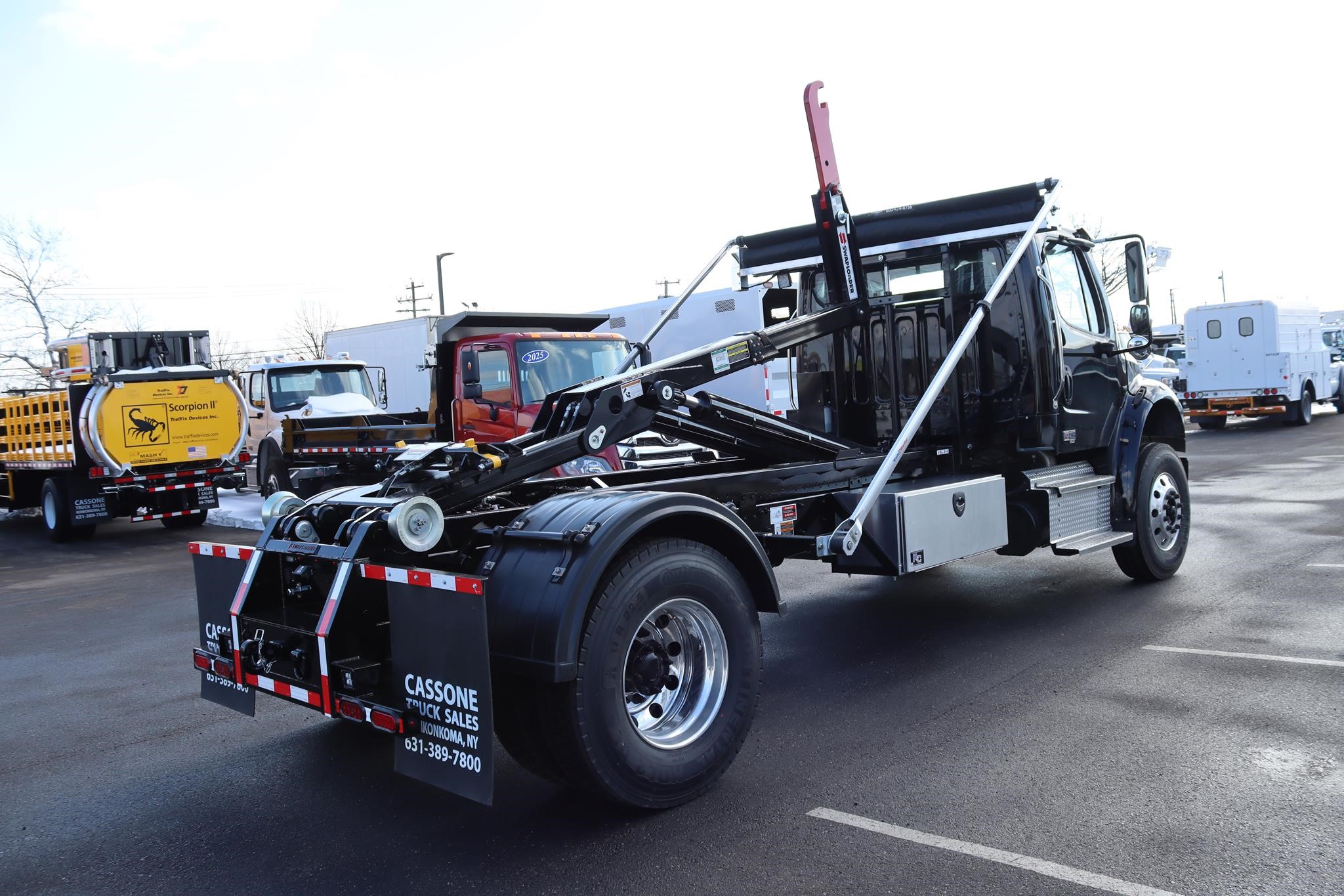 2026 FREIGHTLINER BUSINESS CLASS M2 106 PLUS - image 4 of 6