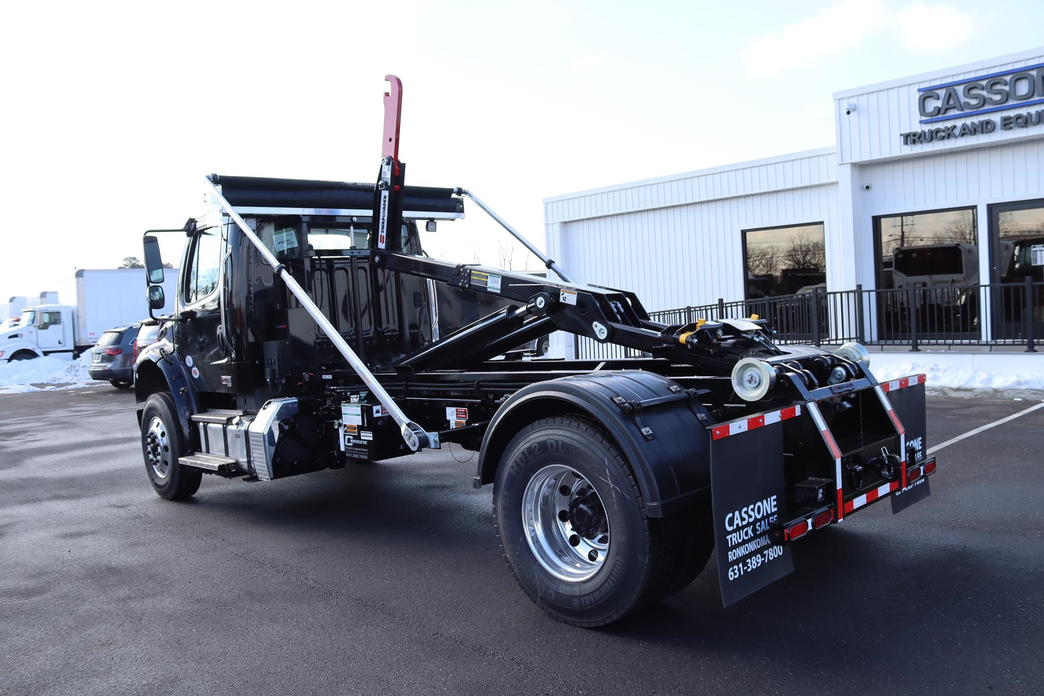 2026 FREIGHTLINER BUSINESS CLASS M2 106 PLUS - image 2 of 6