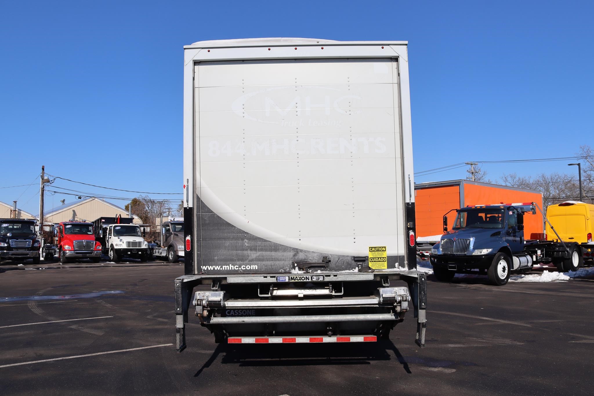 2023 KENWORTH T280 - image 3 of 6