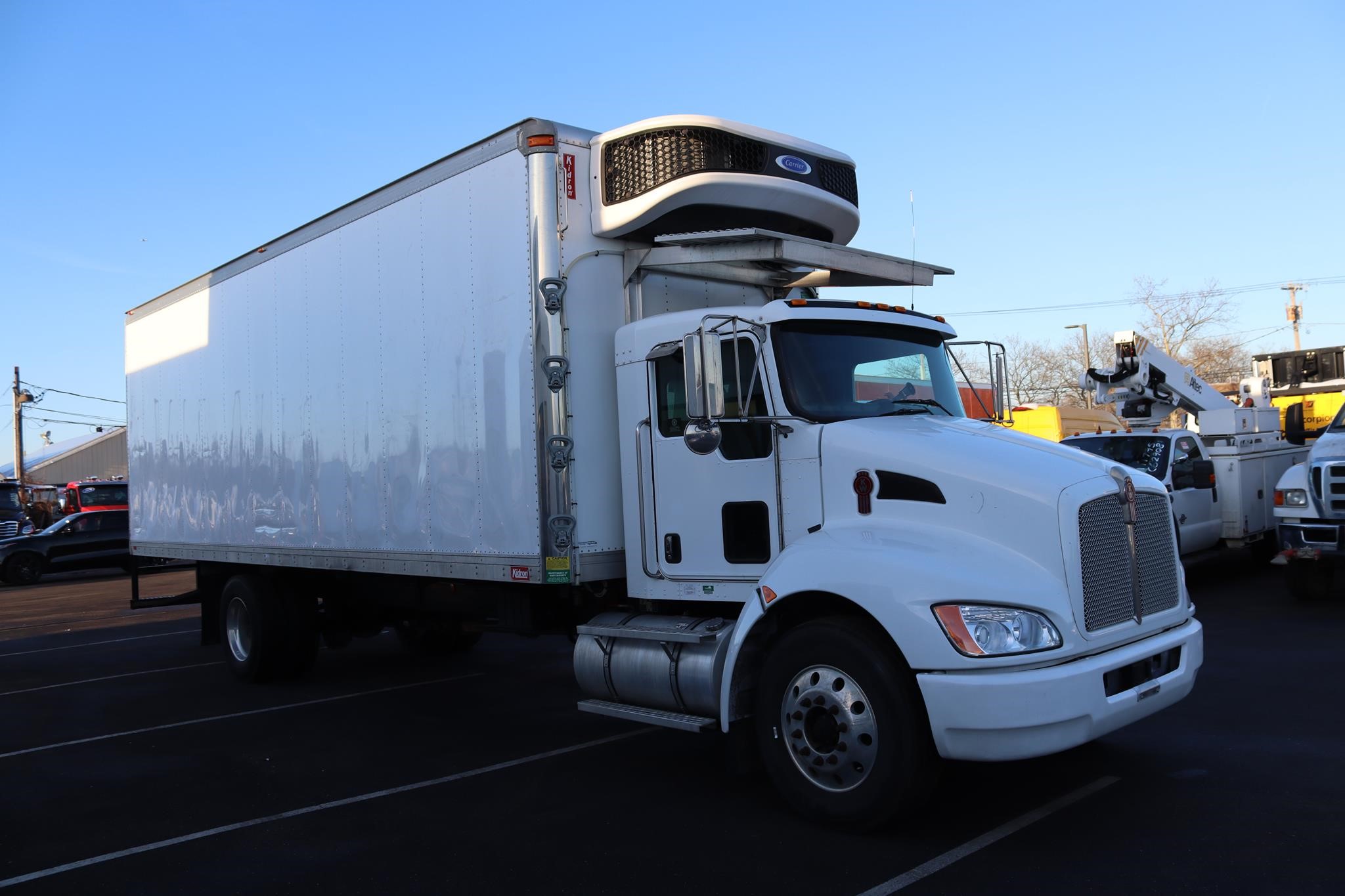 2021 KENWORTH T270 - image 5 of 6
