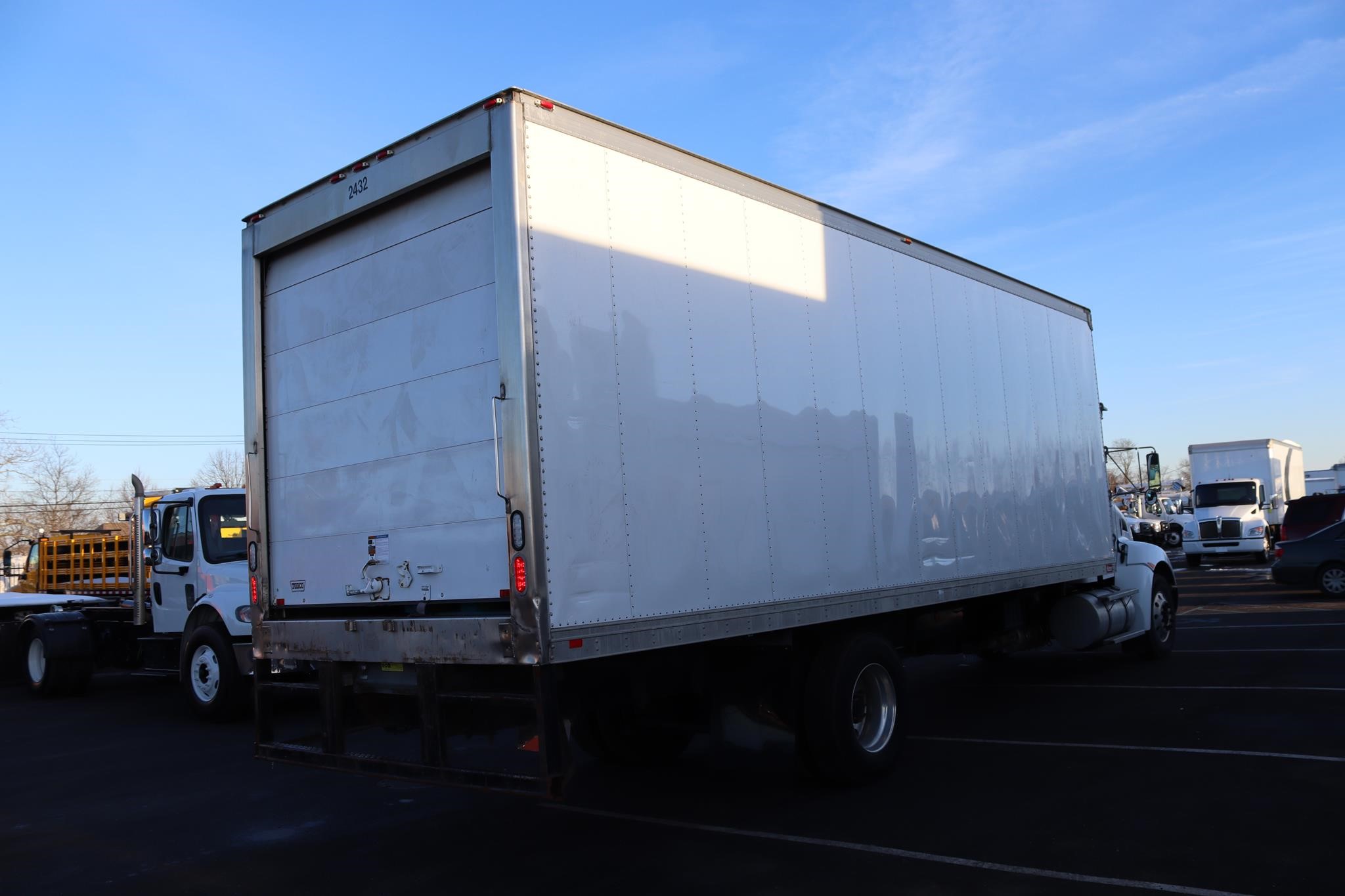 2021 KENWORTH T270 - image 4 of 6