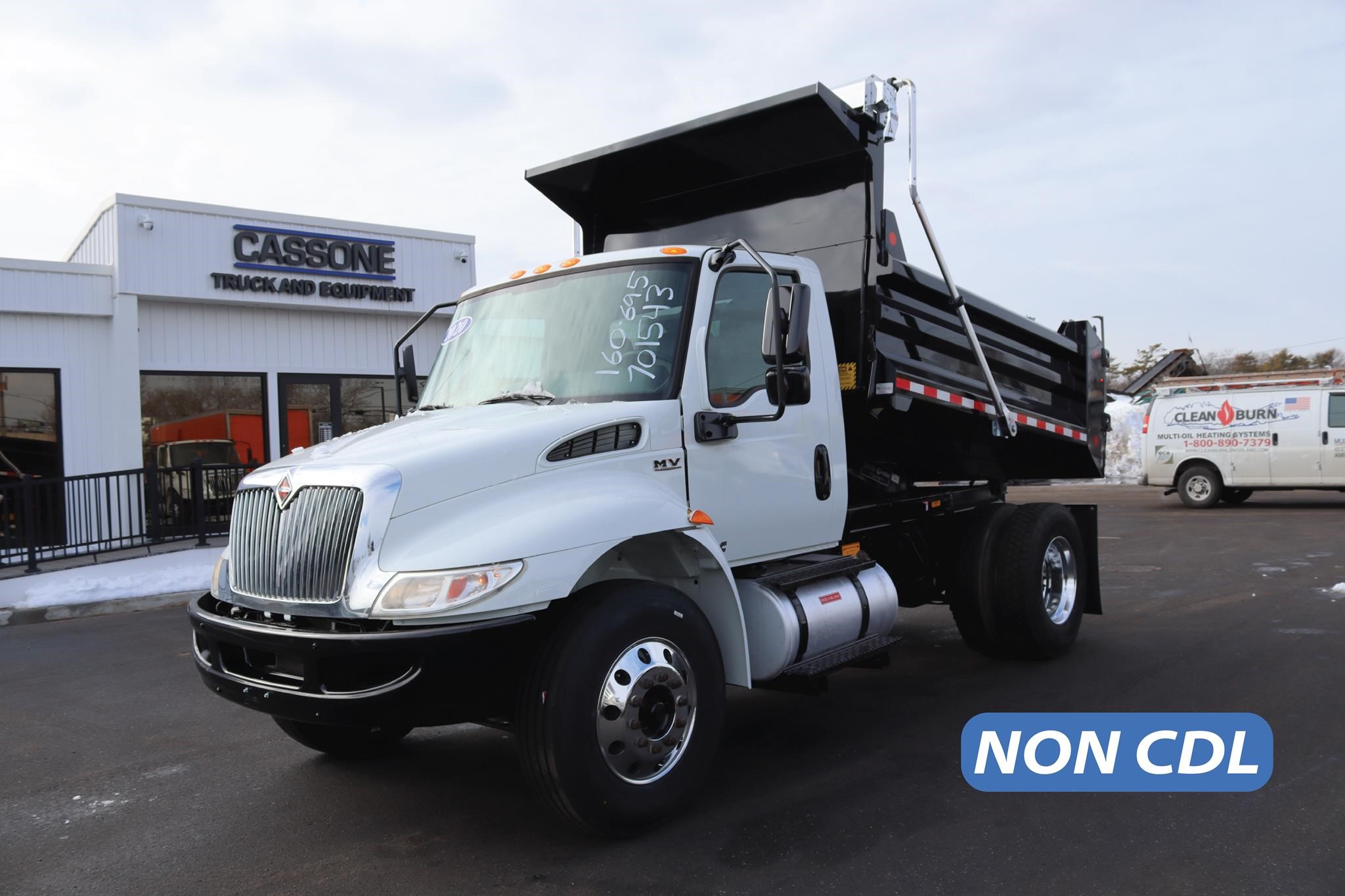 2020 INTERNATIONAL MV - image 1 of 6