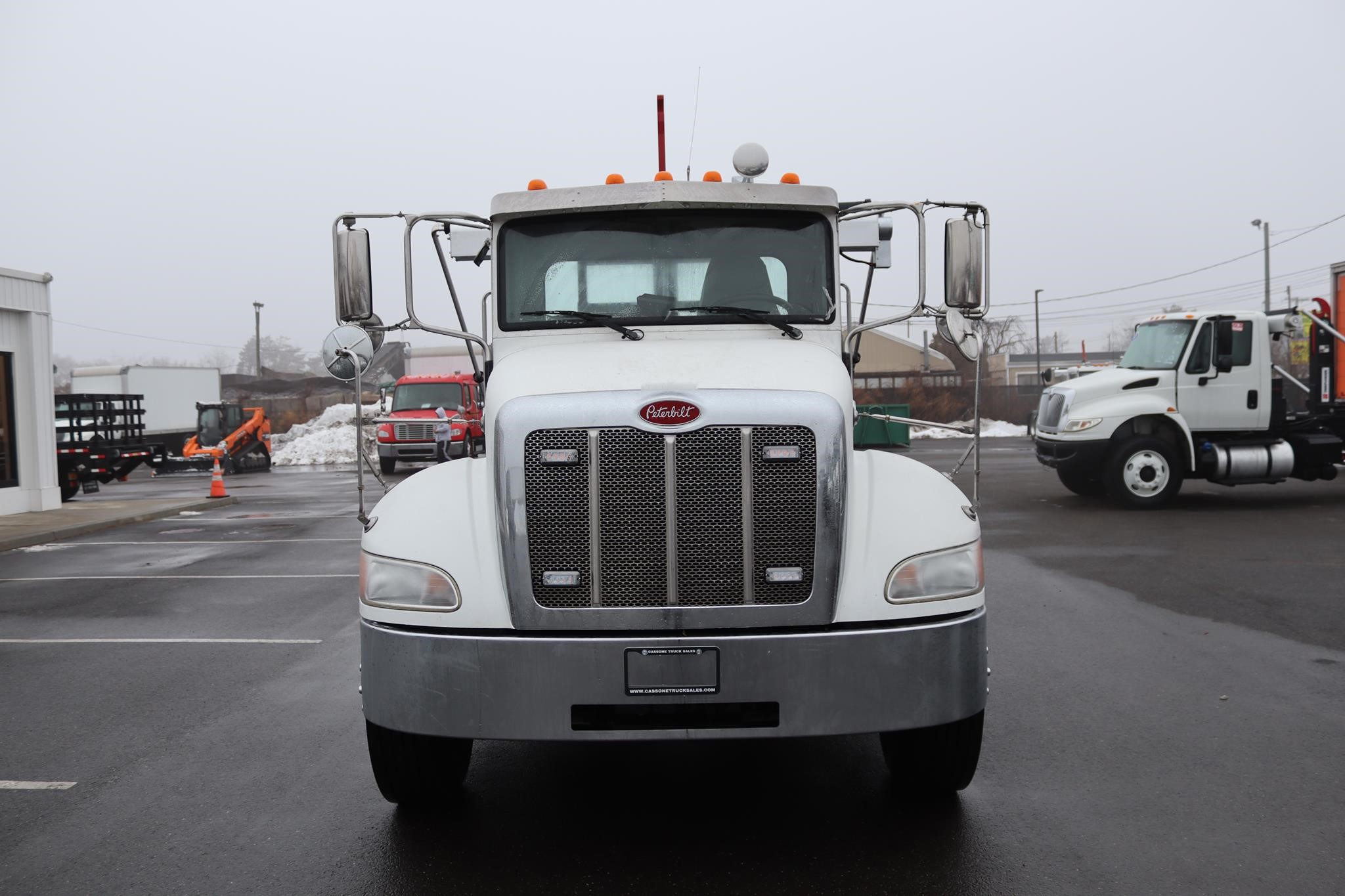 2019 PETERBILT 337 - image 6 of 6