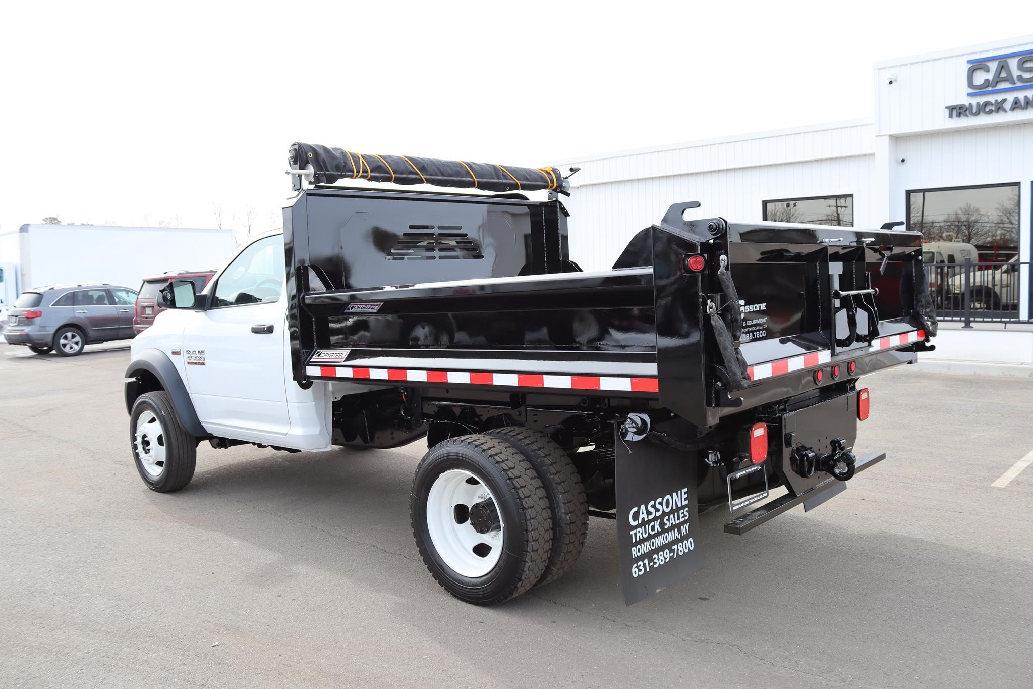 2016 RAM 4500 HD - image 2 of 6