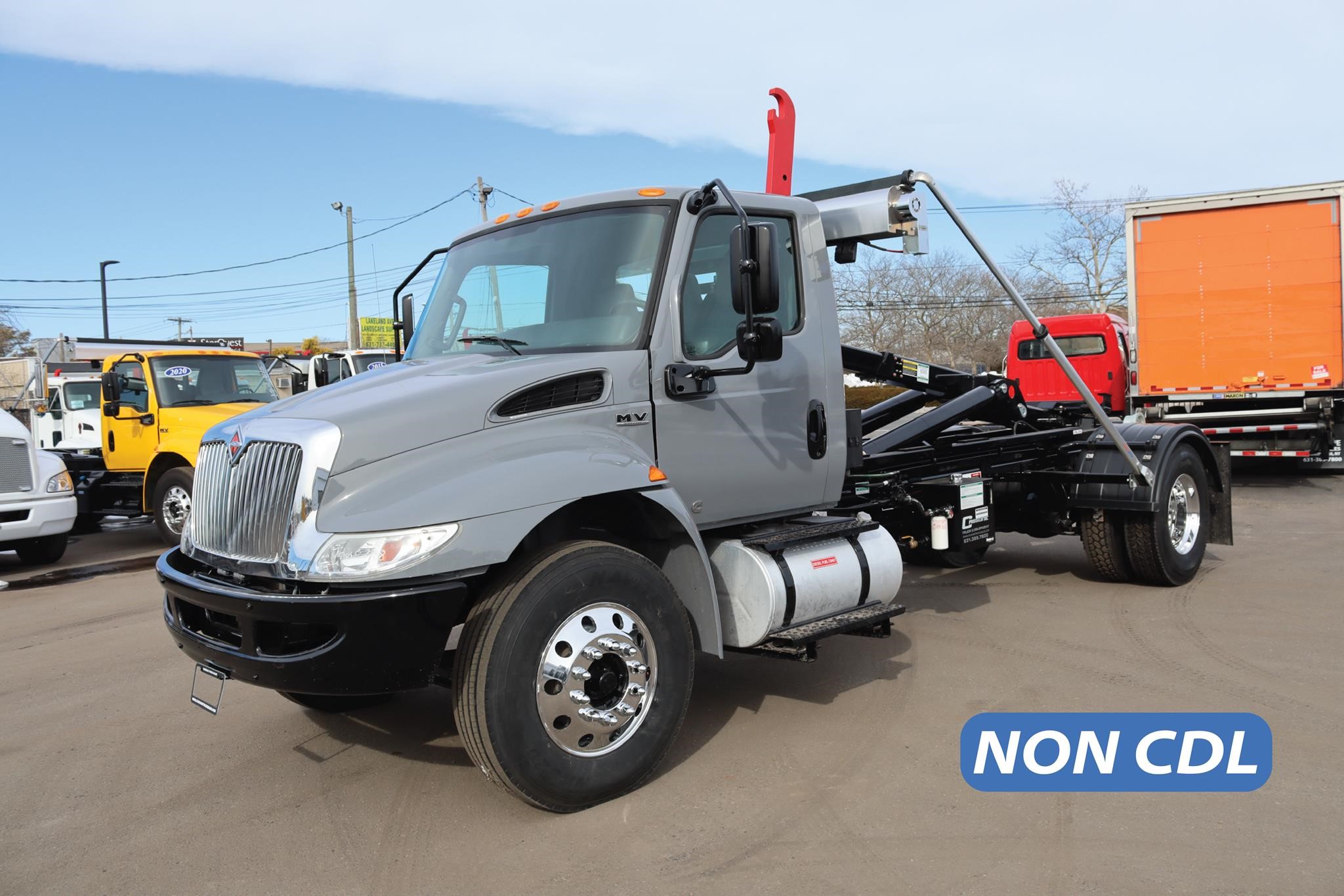 2020 INTERNATIONAL MV - image 1 of 6