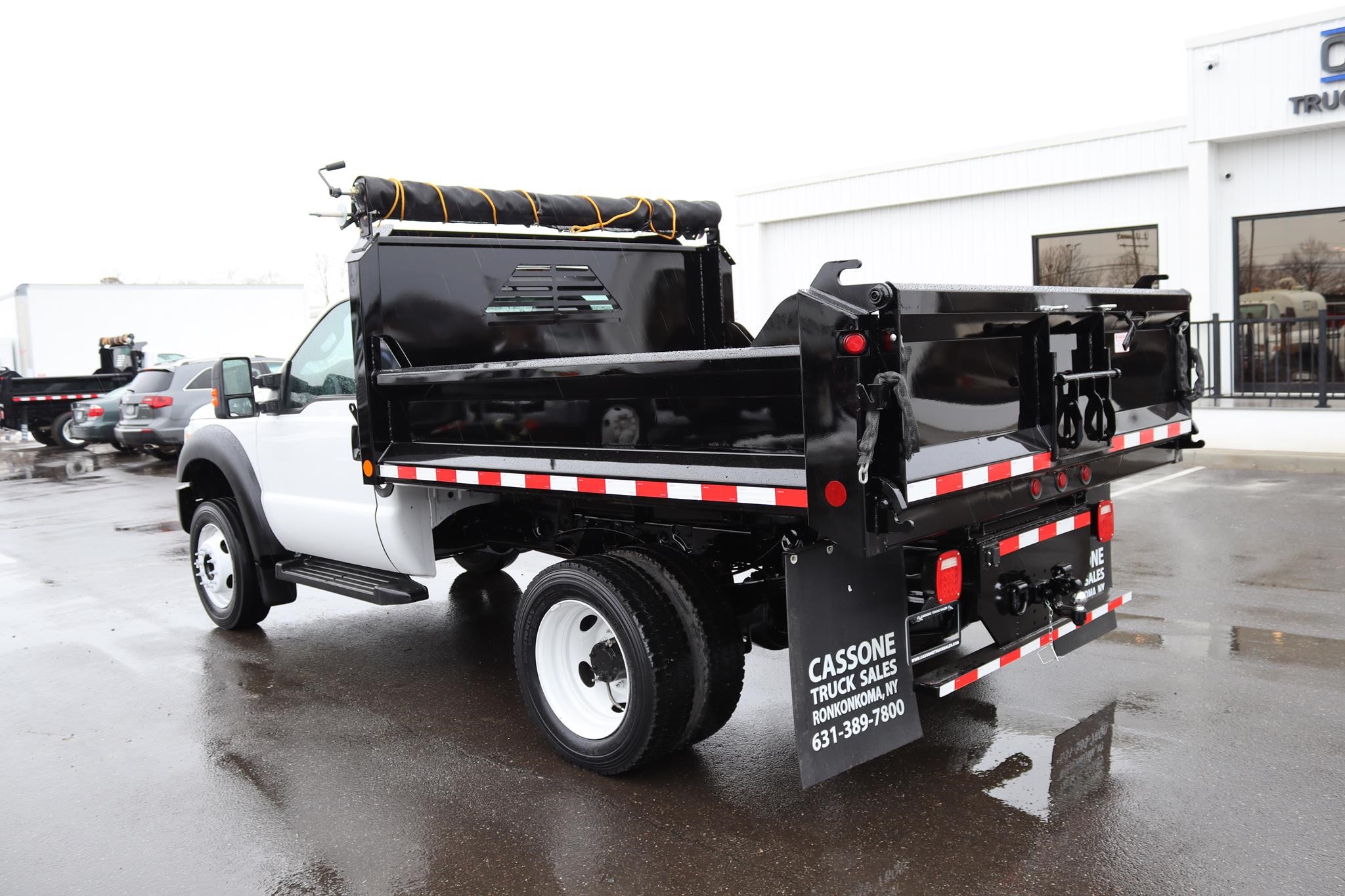 2011 FORD F550 SD XL - image 2 of 6