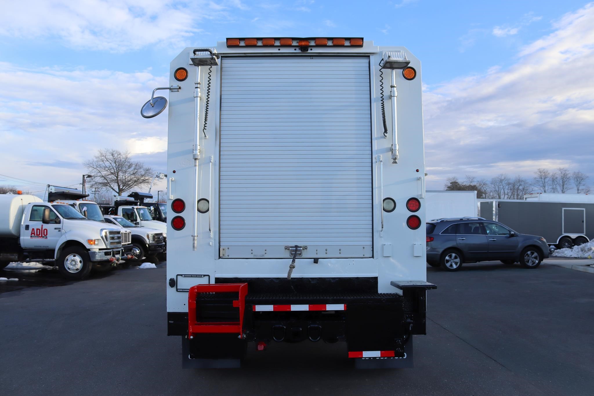 2015 FREIGHTLINER BUSINESS CLASS M2 106 - image 3 of 6