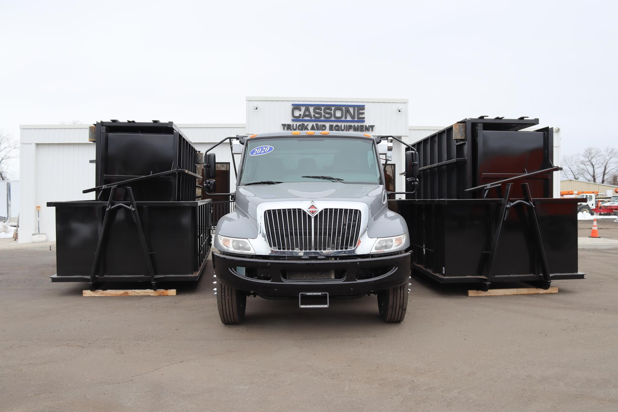 2020 INTERNATIONAL MV - image 1 of 6