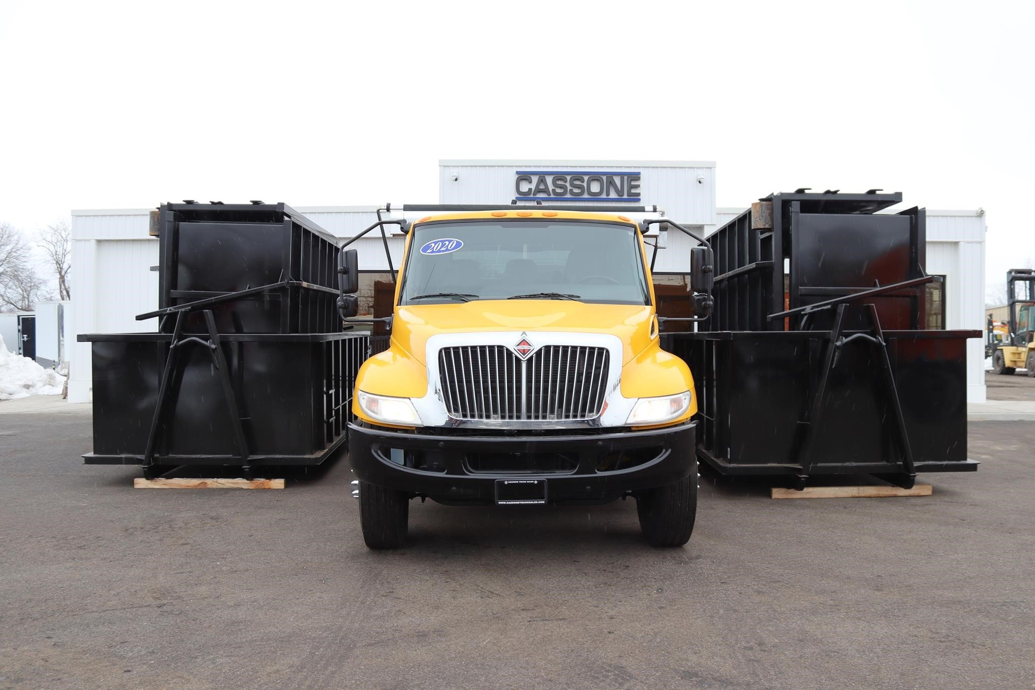 2020 INTERNATIONAL MV - image 1 of 6