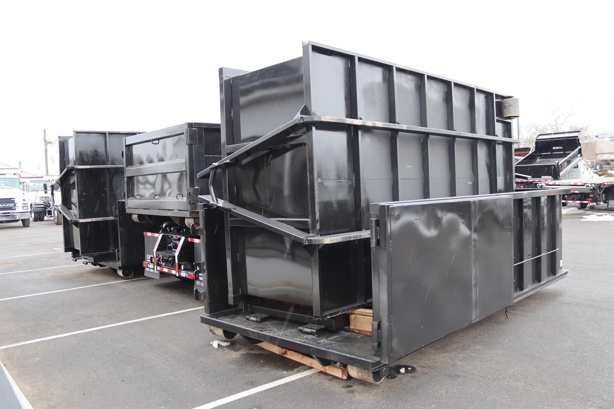 2019 PETERBILT 337 - image 4 of 6