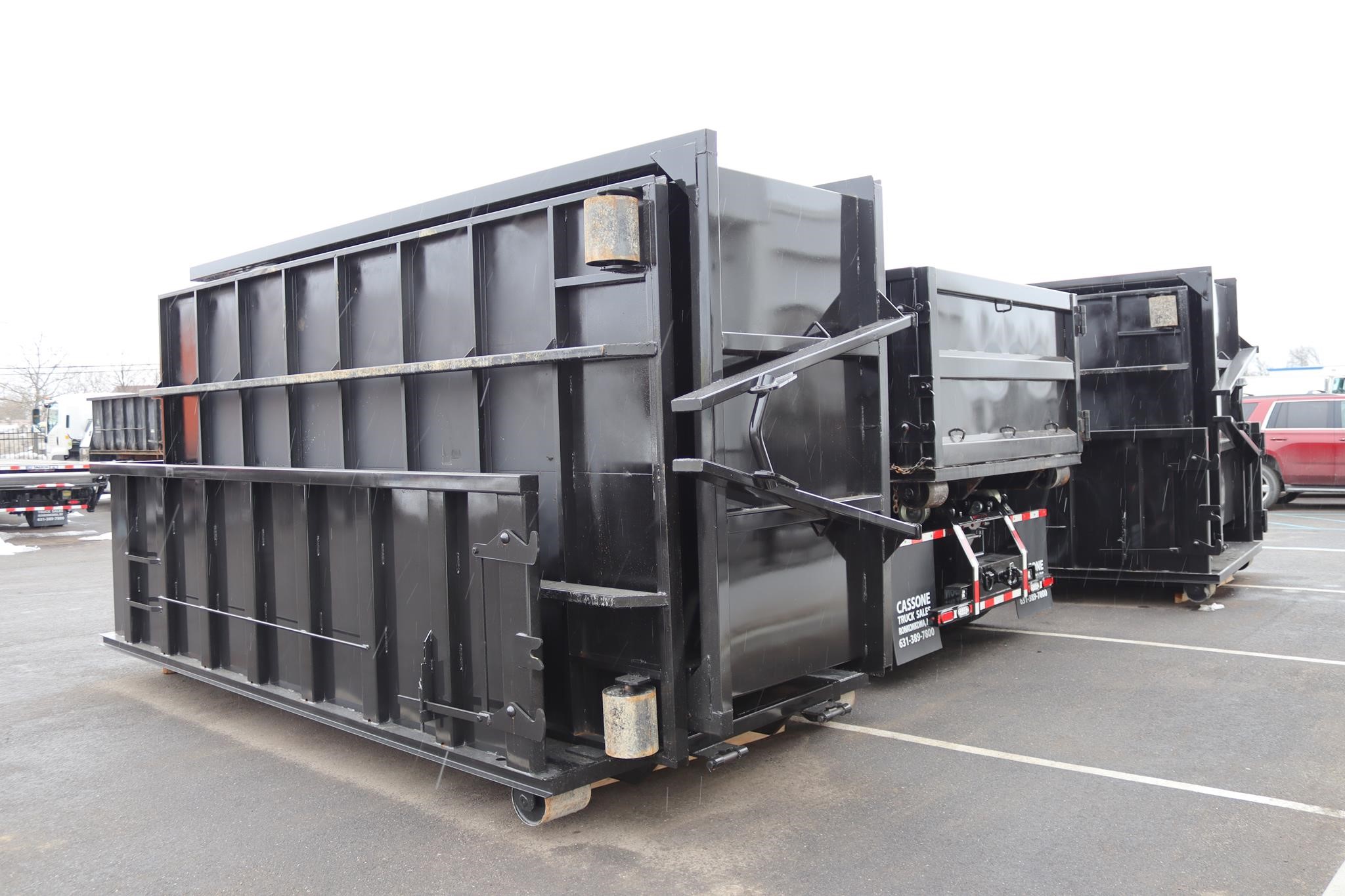 2019 PETERBILT 337 - image 3 of 6