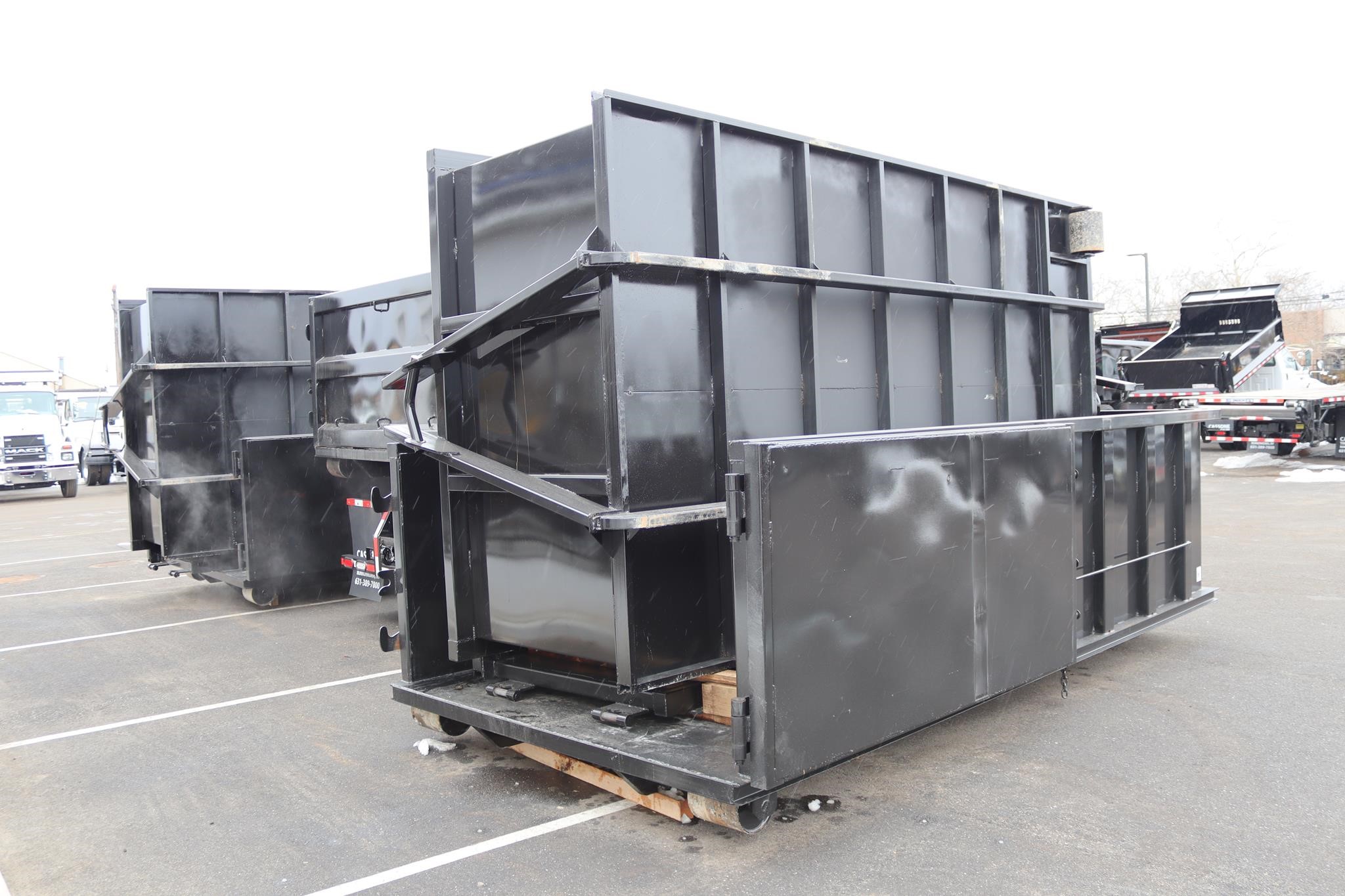 2022 KENWORTH T270 - image 4 of 6