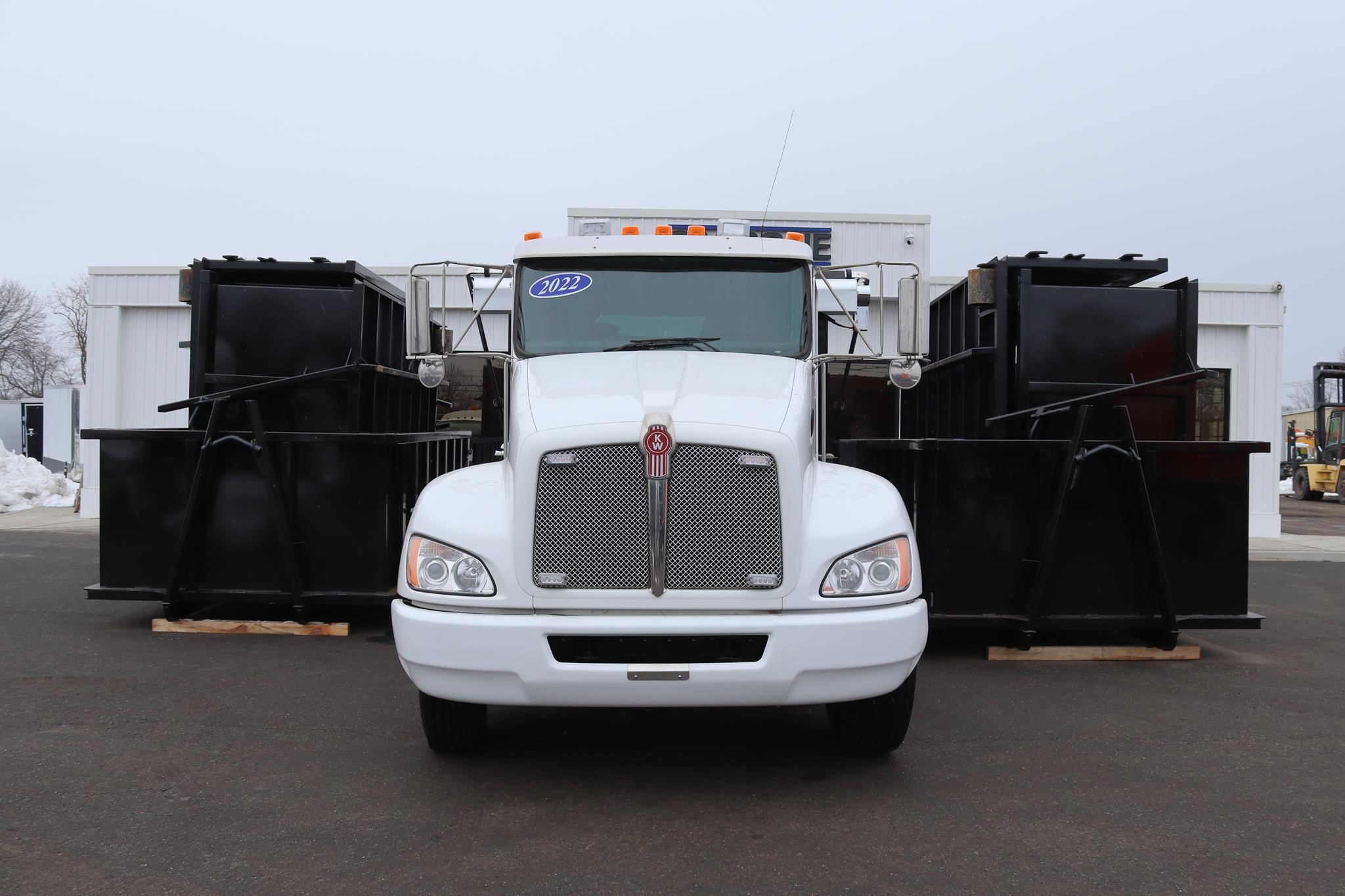 2022 KENWORTH T270 - image 1 of 6