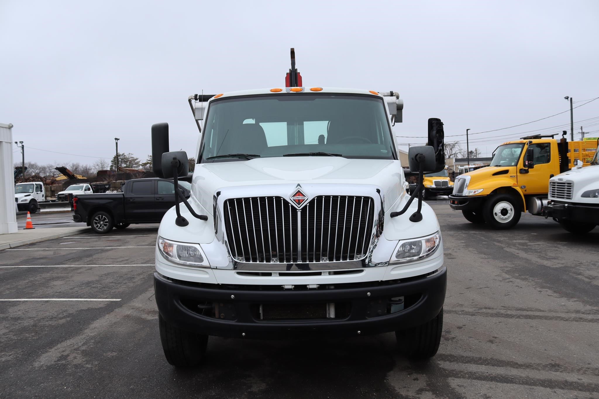 2019 INTERNATIONAL MV - image 6 of 6