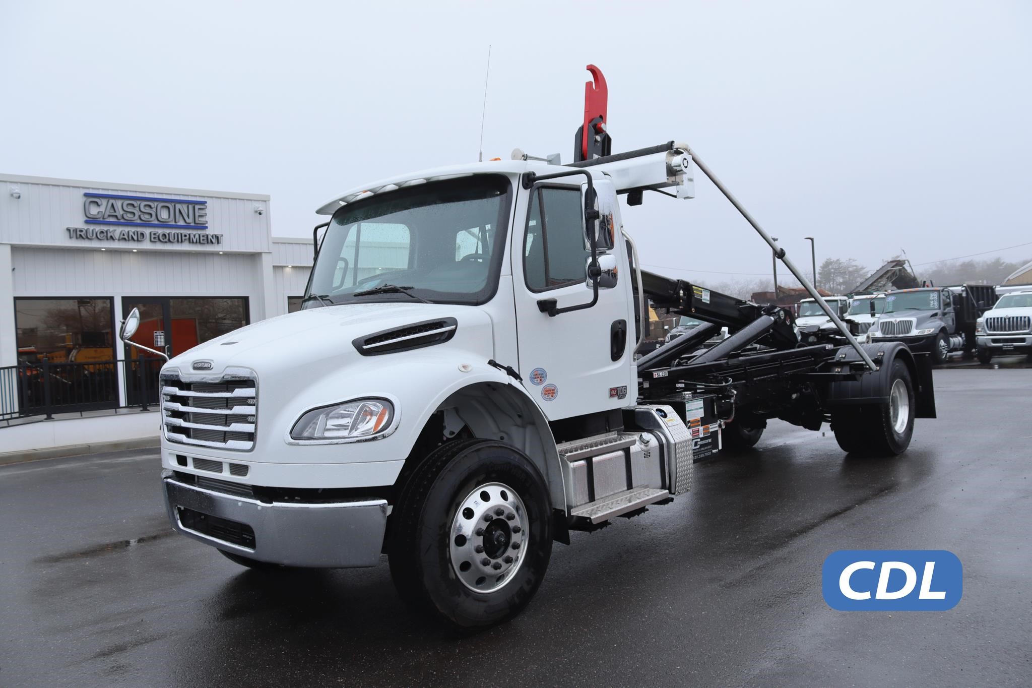 2026 FREIGHTLINER BUSINESS CLASS M2 106 - image 1 of 6