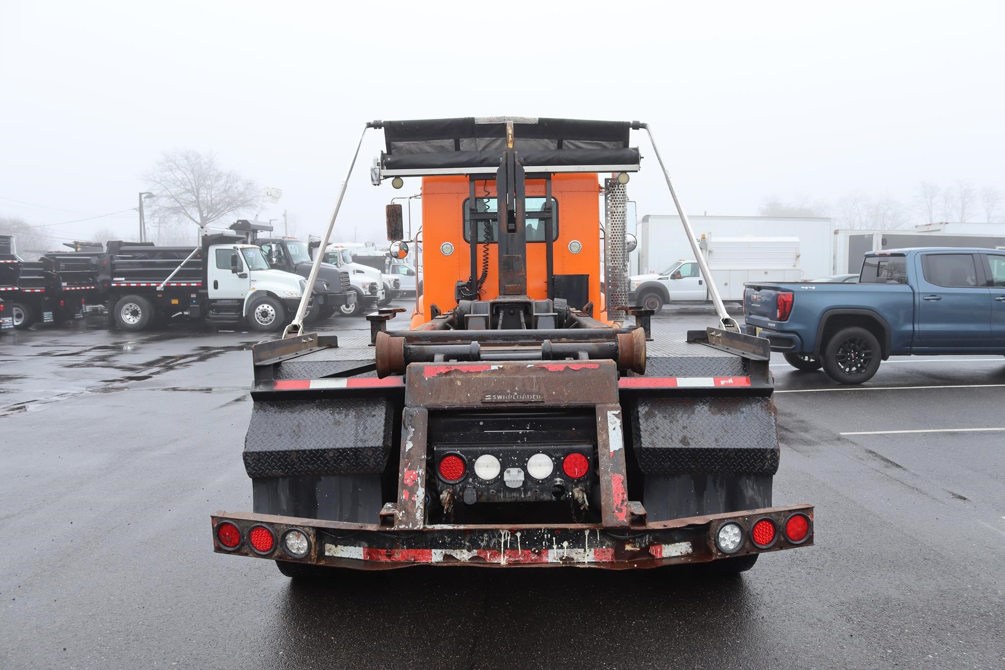 2018 KENWORTH T370 - image 3 of 6