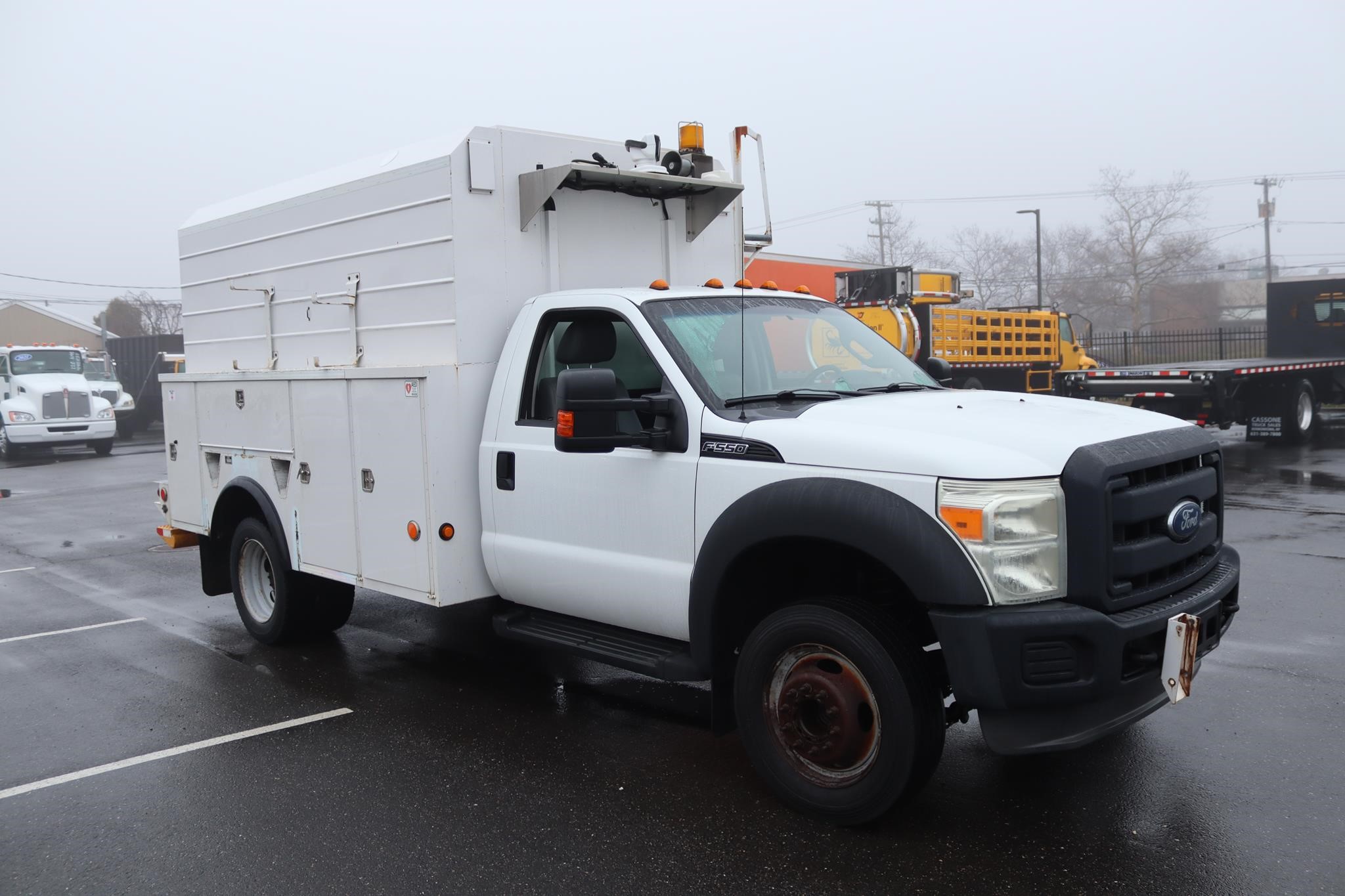 2012 FORD F550 SD XL - image 5 of 6