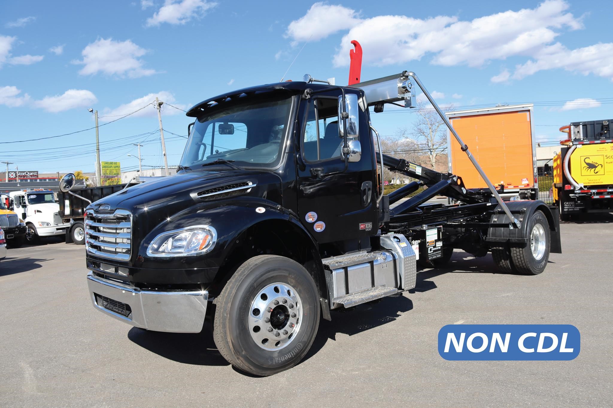 2026 FREIGHTLINER BUSINESS CLASS M2 106 - image 1 of 6