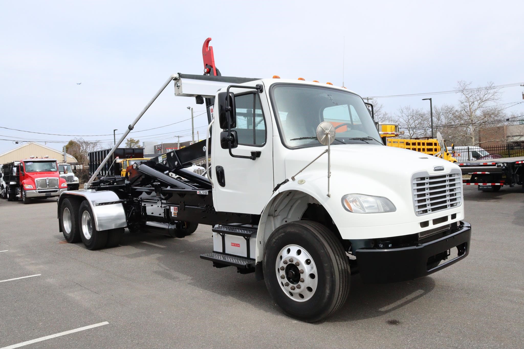2018 FREIGHTLINER BUSINESS CLASS M2 106 - image 5 of 6