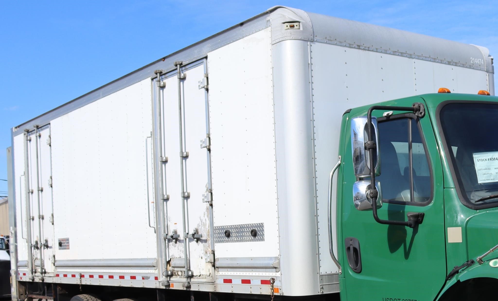 2019 MORGAN 24 FT - image 5 of 6