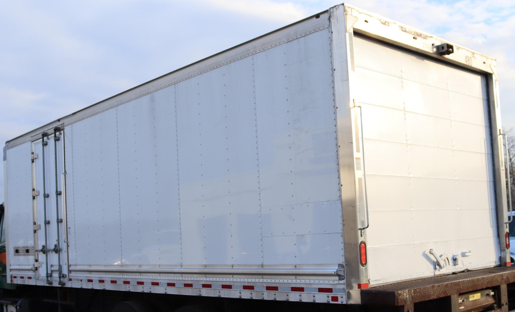 2019 MORGAN 24 FT - image 1 of 6