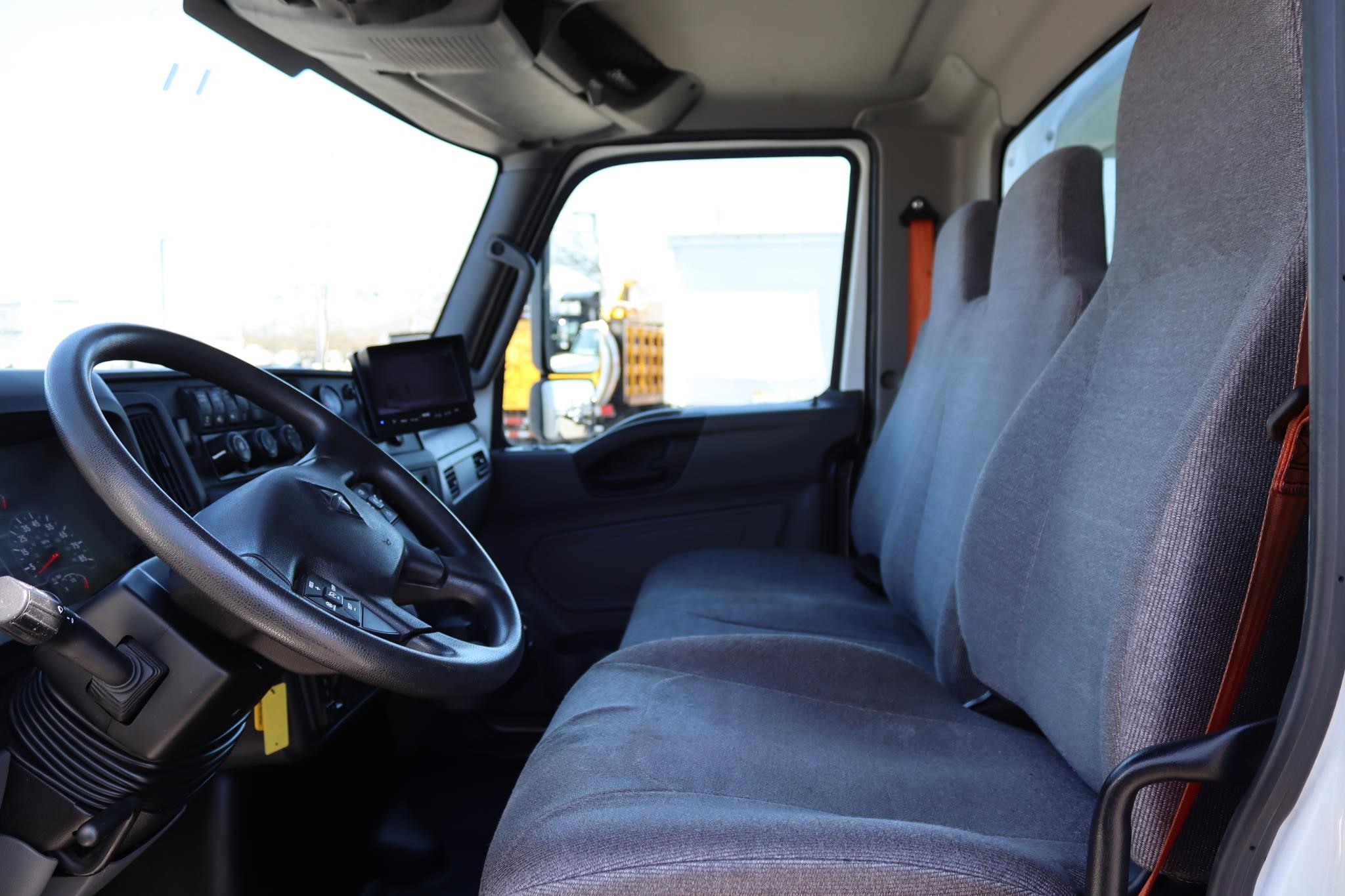 2020 INTERNATIONAL MV - Cassone Truck Sales