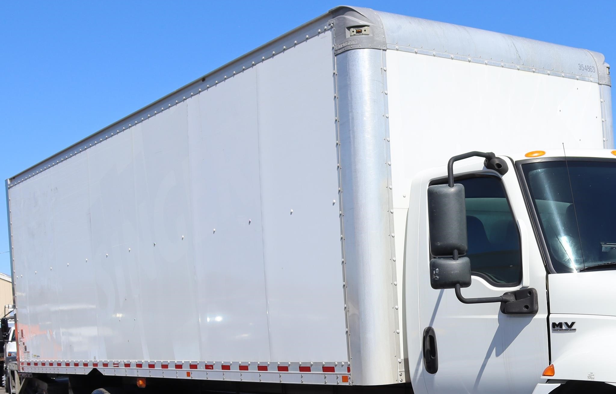 2020 MORGAN 26 FT - image 6 of 6