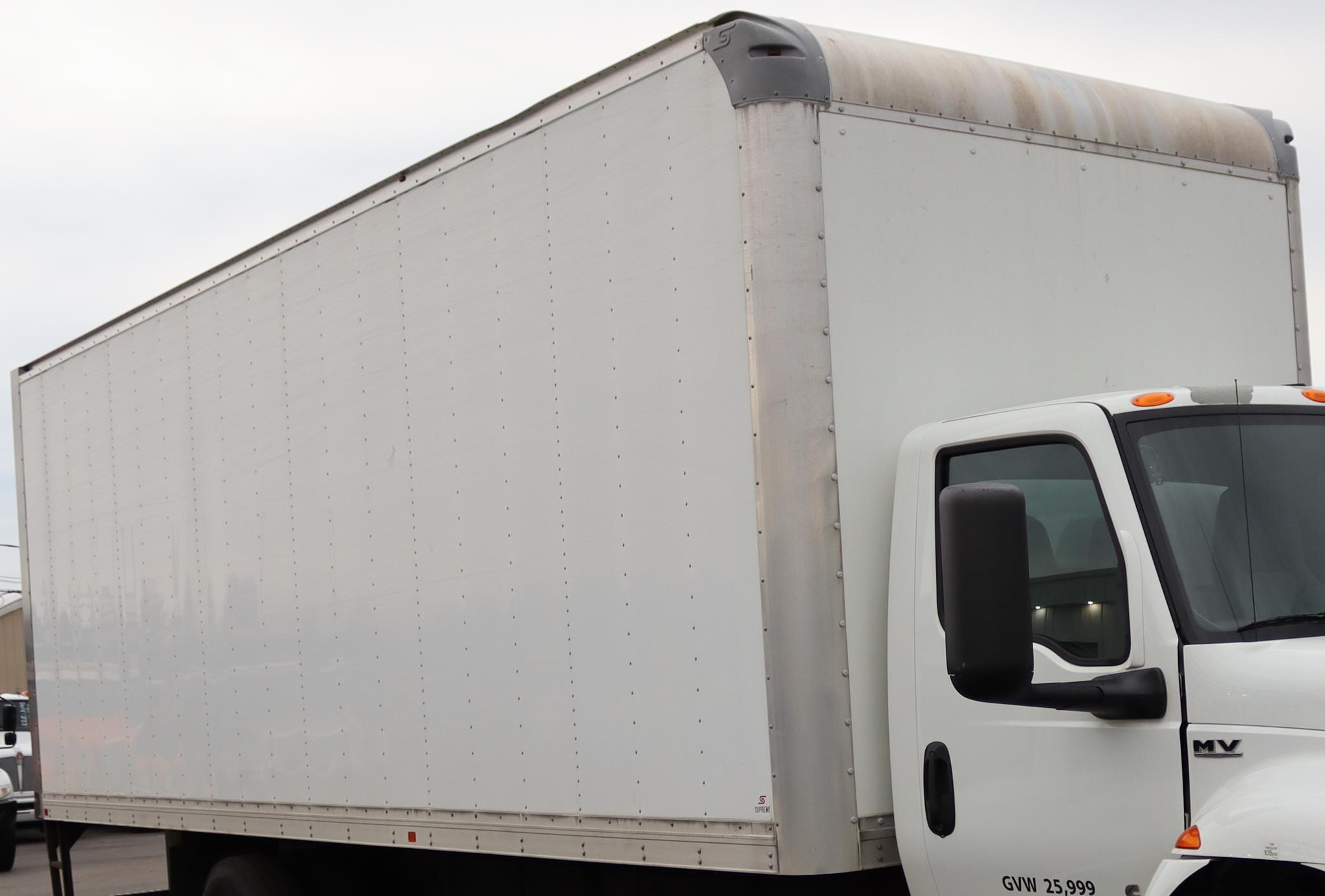 2020 SUPREME 26 FT - image 4 of 6