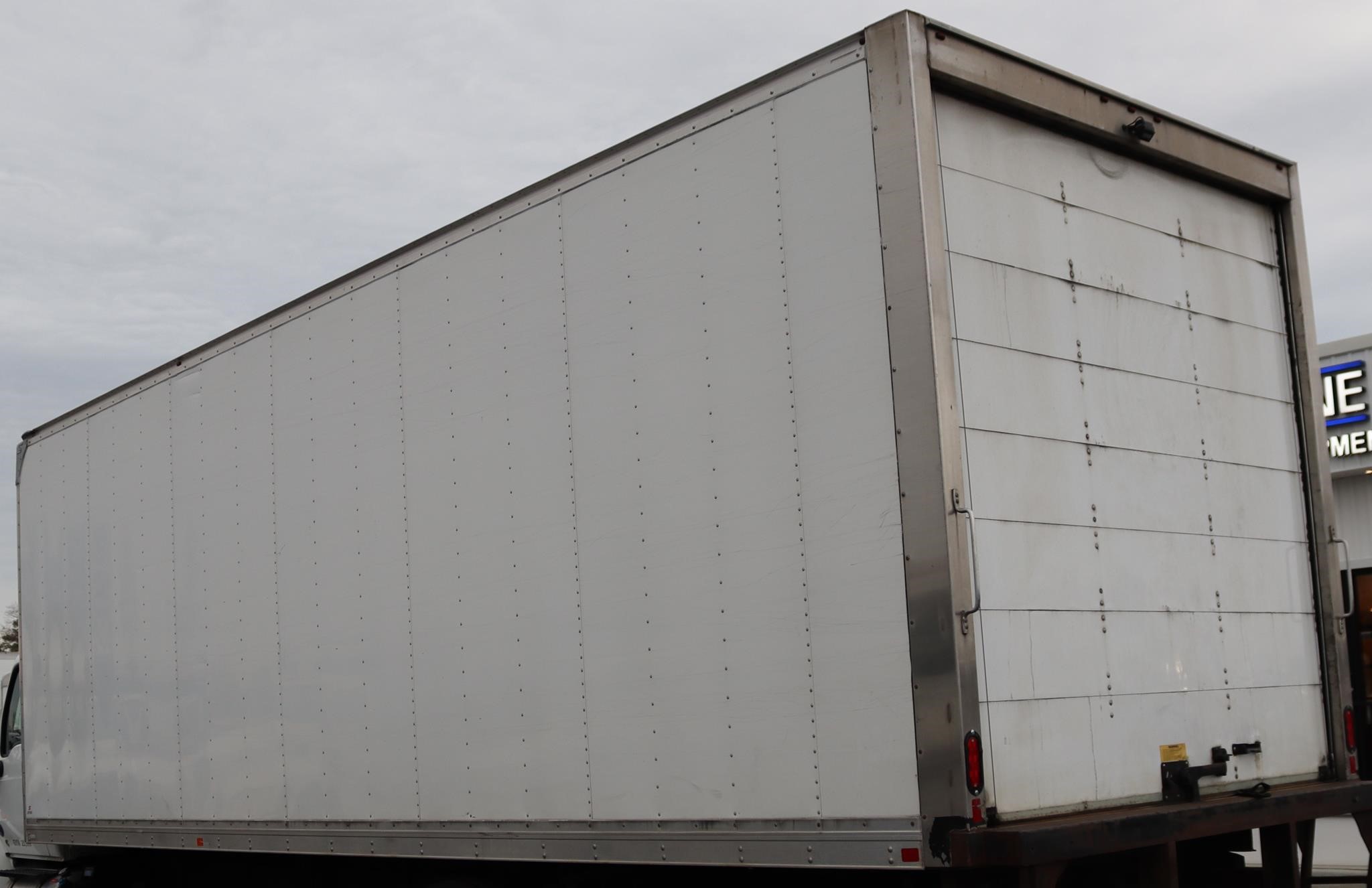 2020 SUPREME 26 FT - image 1 of 6