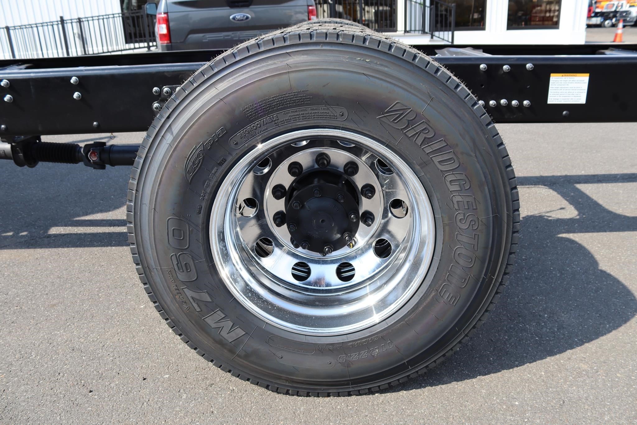 2027 MACK MD6 - image 5 of 6