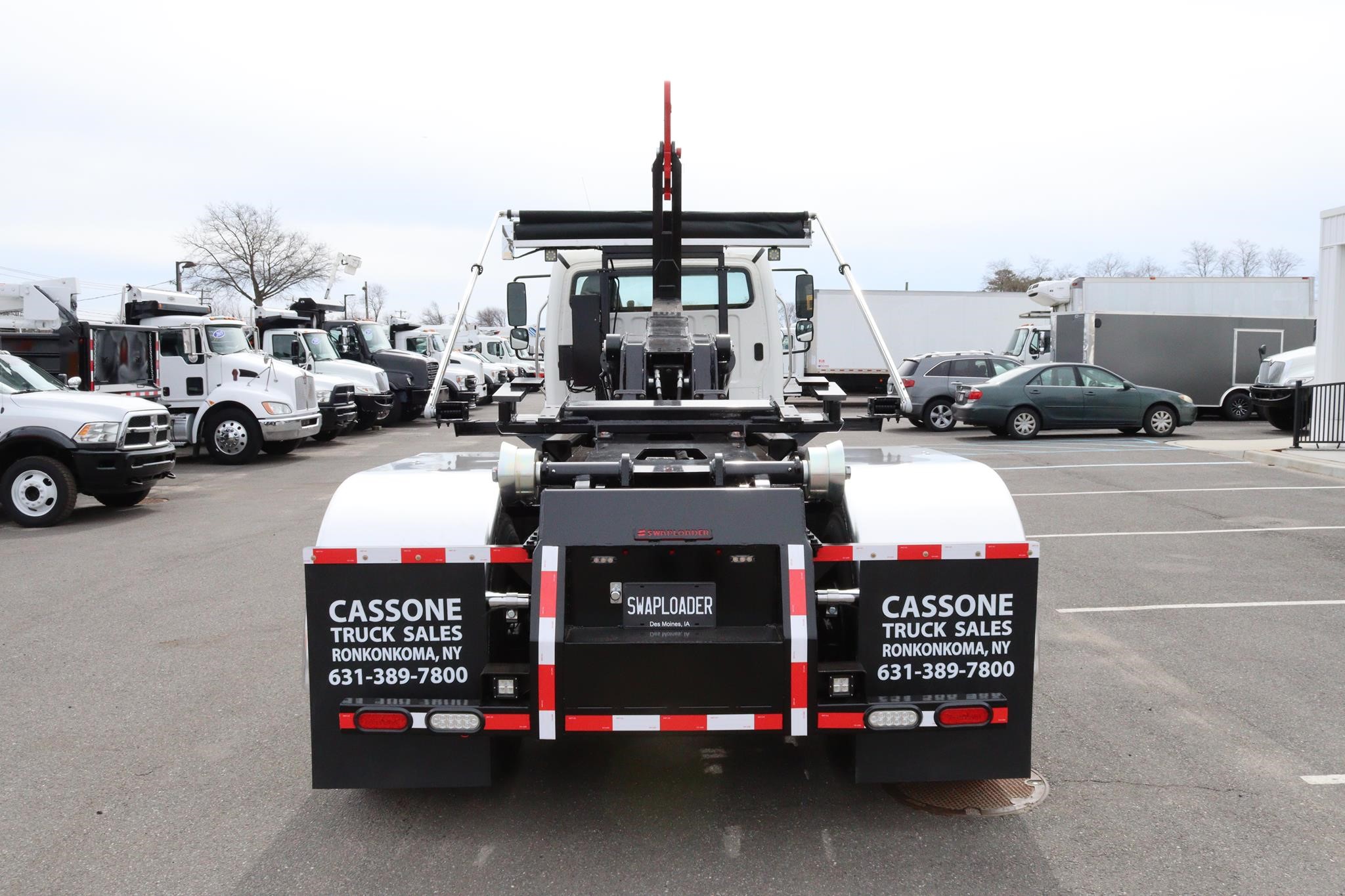 2018 FREIGHTLINER BUSINESS CLASS M2 106 - image 3 of 6