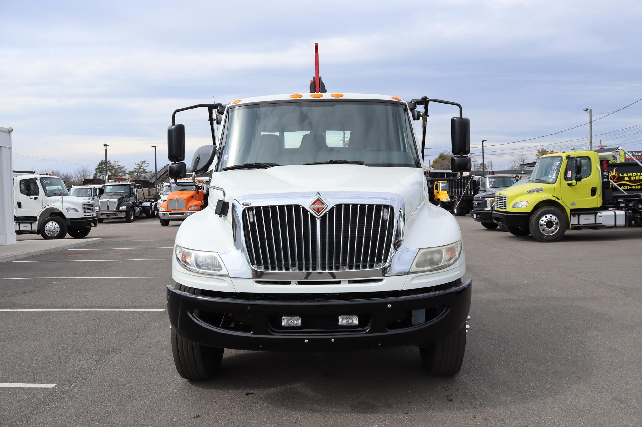 2020 INTERNATIONAL MV - image 6 of 6