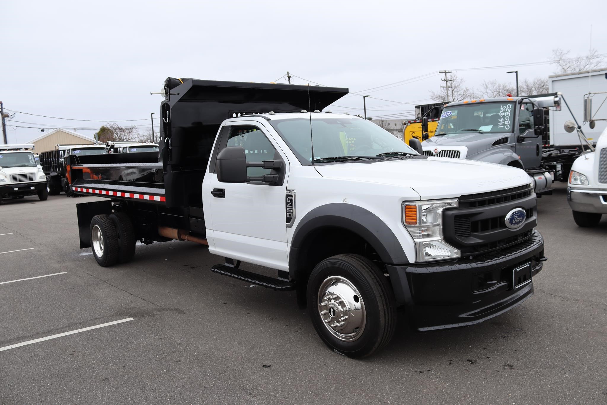 2020 FORD F450 XL - image 5 of 6