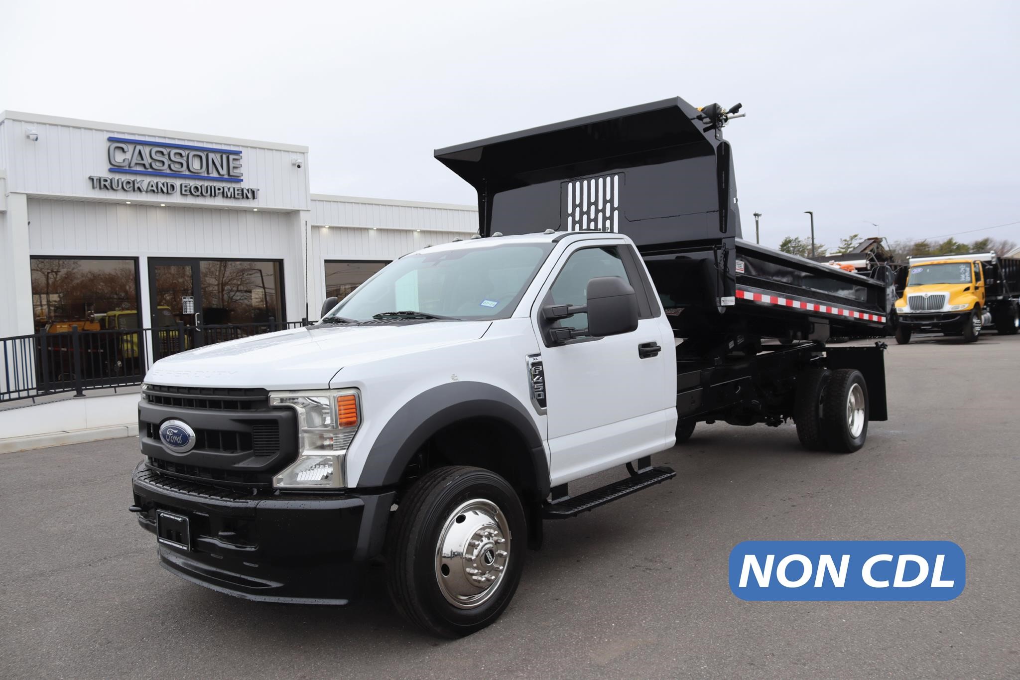 2020 FORD F450 XL - image 1 of 6