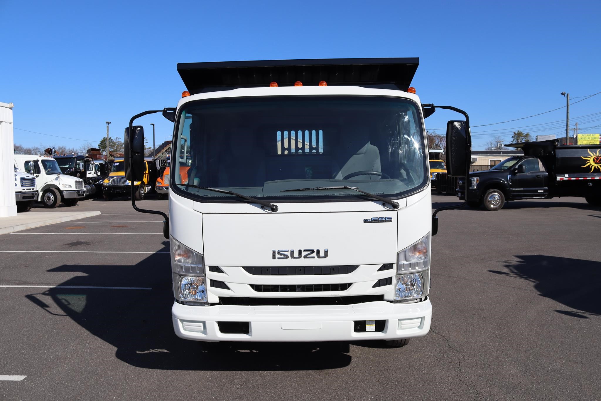 2016 ISUZU NPR HD - image 6 of 6