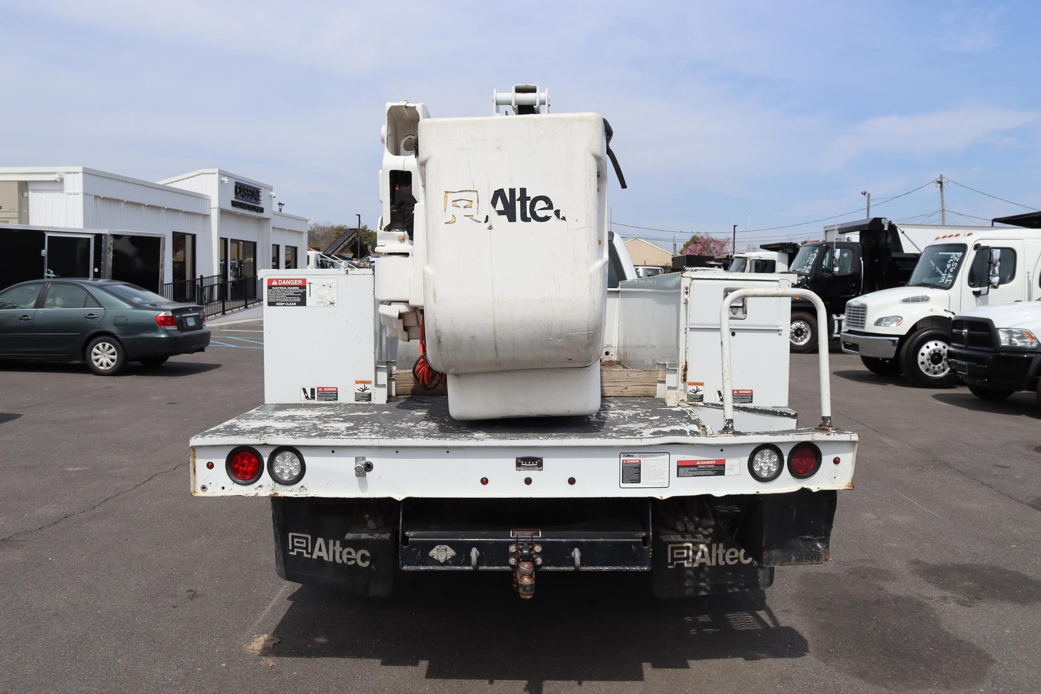 2017 ALTEC AT37G - image 3 of 6