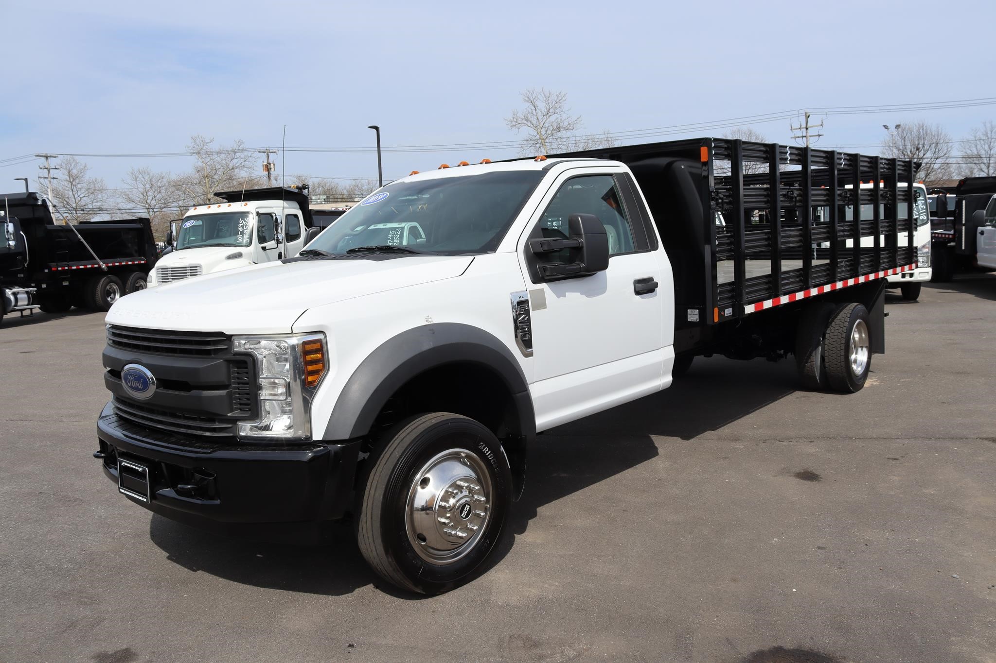 2019 FORD F450 XL - image 1 of 6