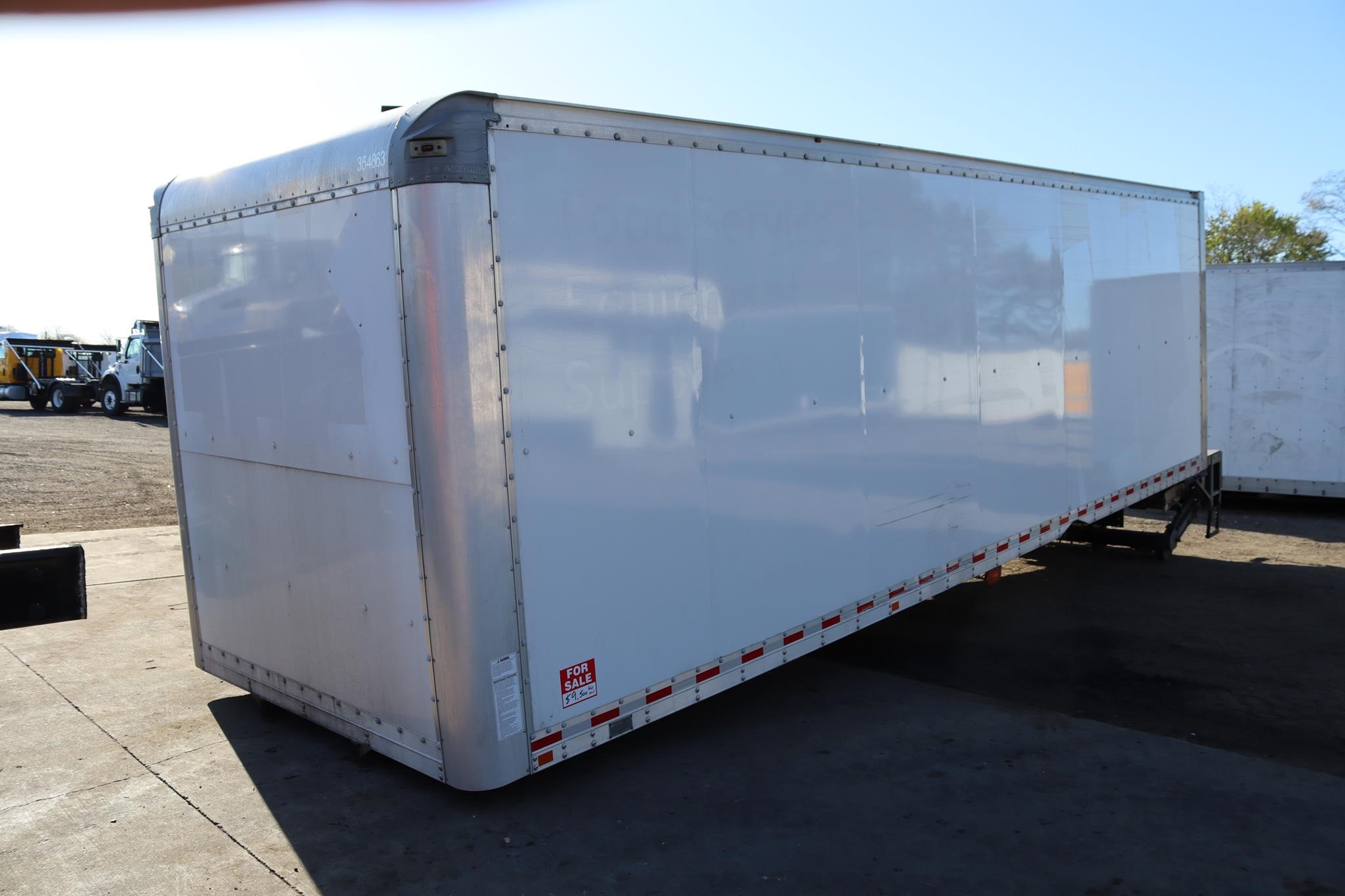 2020 MORGAN 26 FT - image 3 of 6